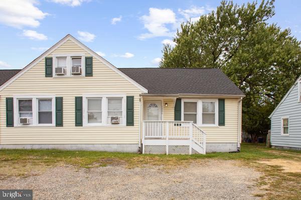 COTTAGE GREEN - Residential Lease