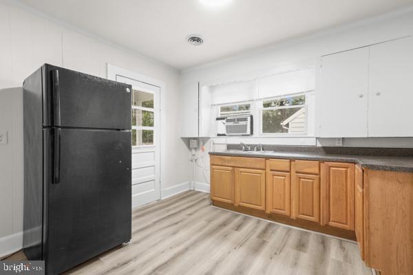 COTTAGE GREEN - Residential Lease