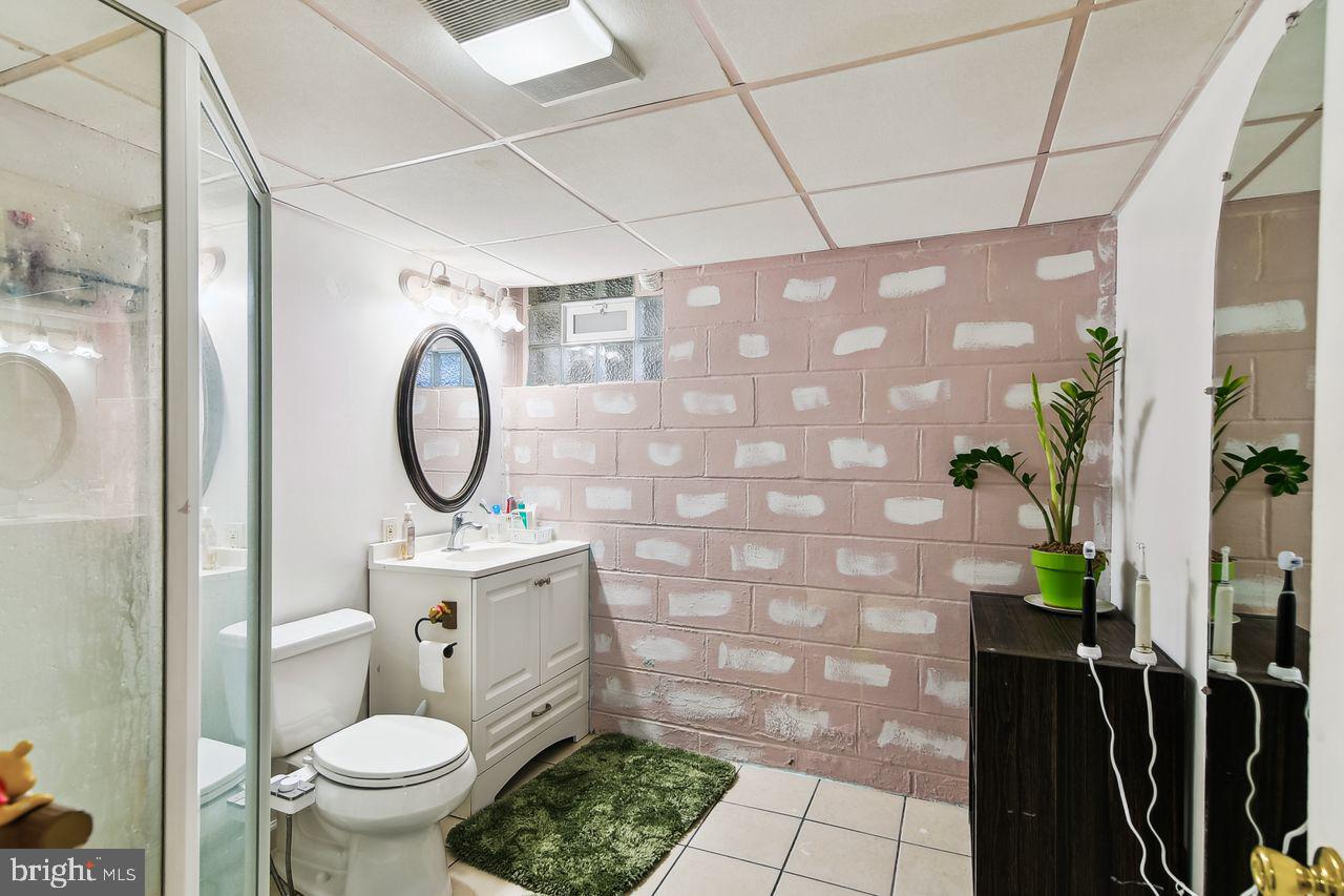 RIDGEWOOD - Residential