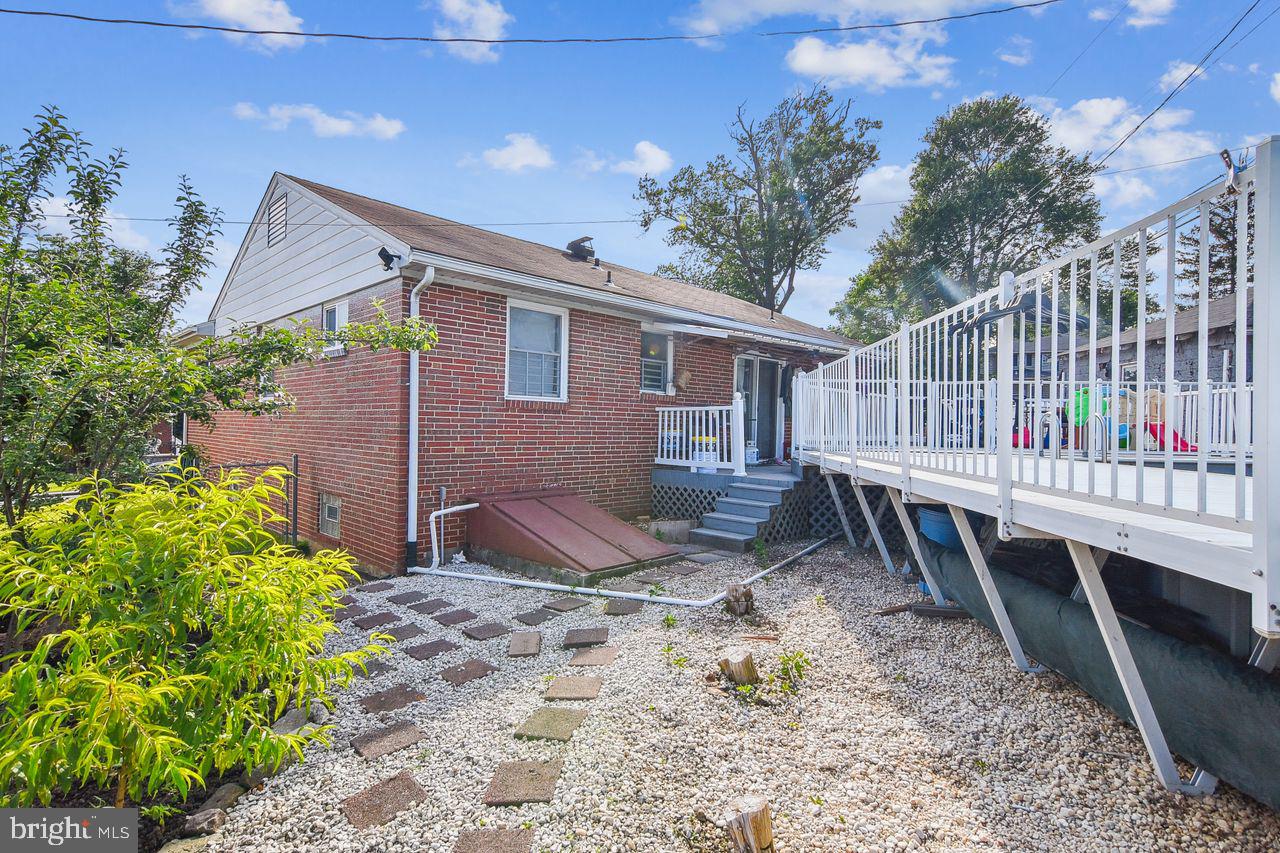 RIDGEWOOD - Residential