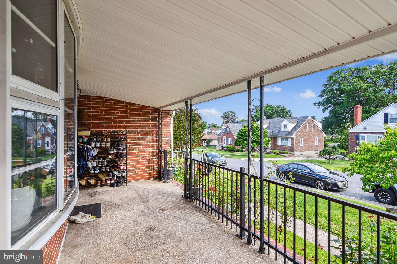 RIDGEWOOD - Residential