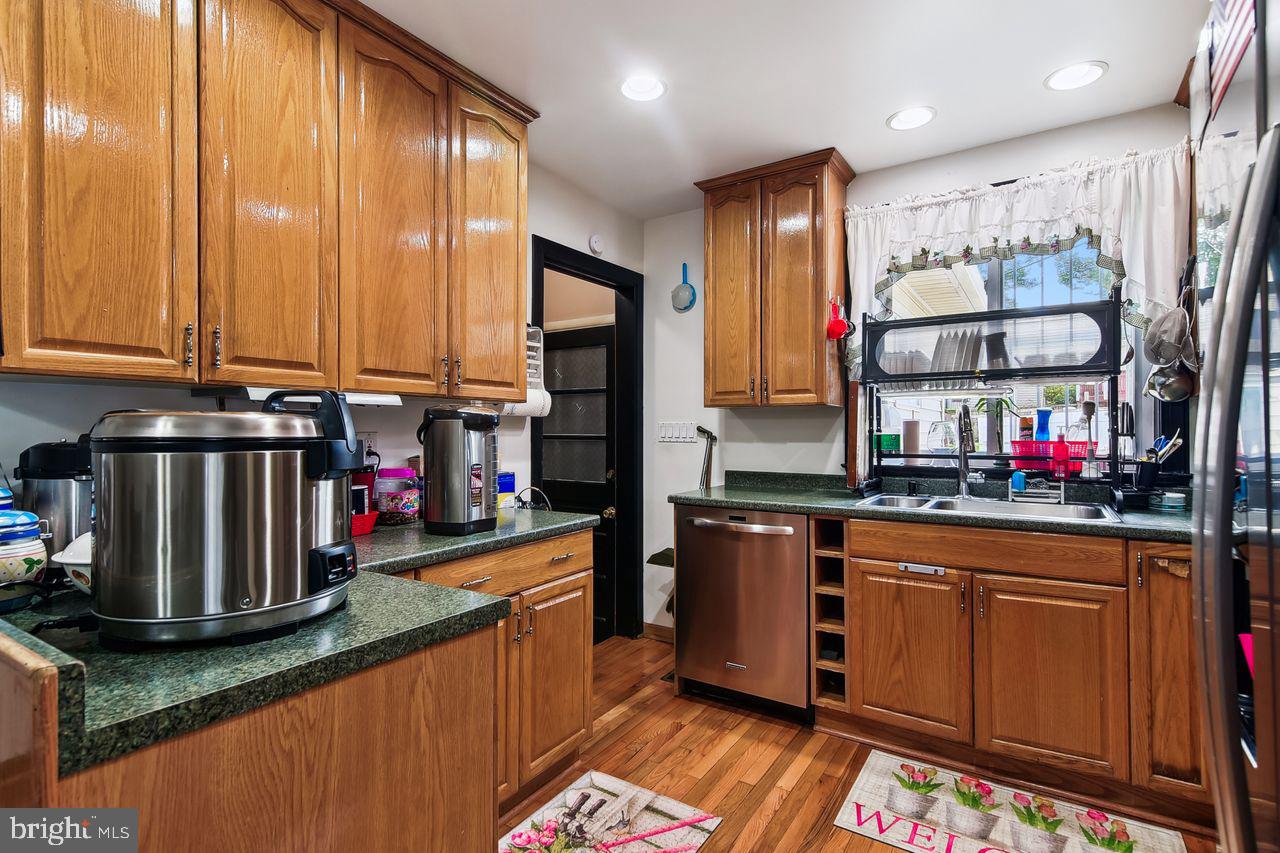 RIDGEWOOD - Residential