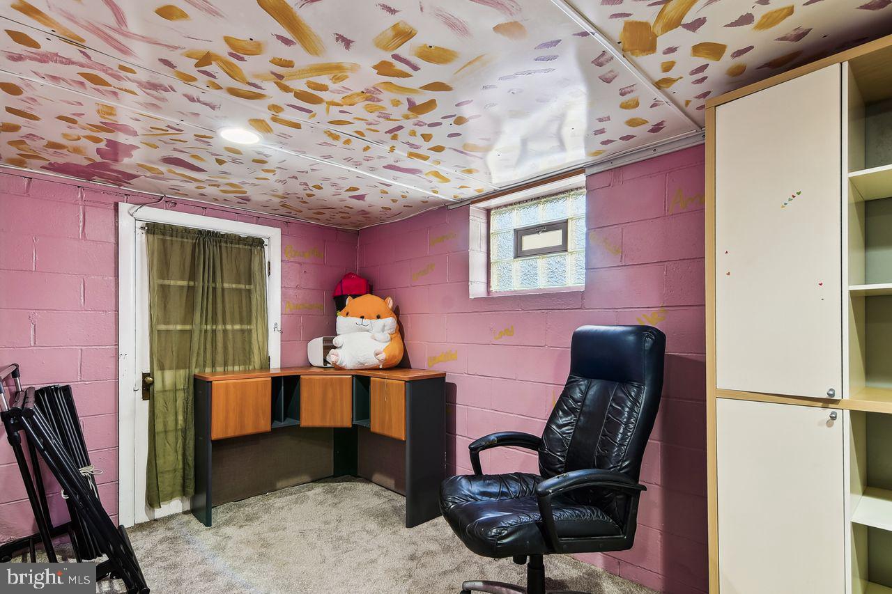 RIDGEWOOD - Residential