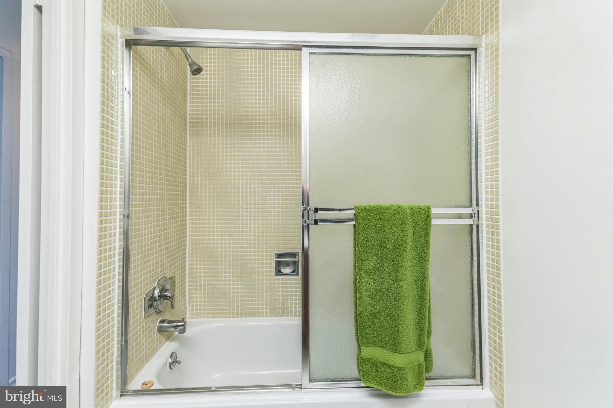 BEAVER HILL - Residential