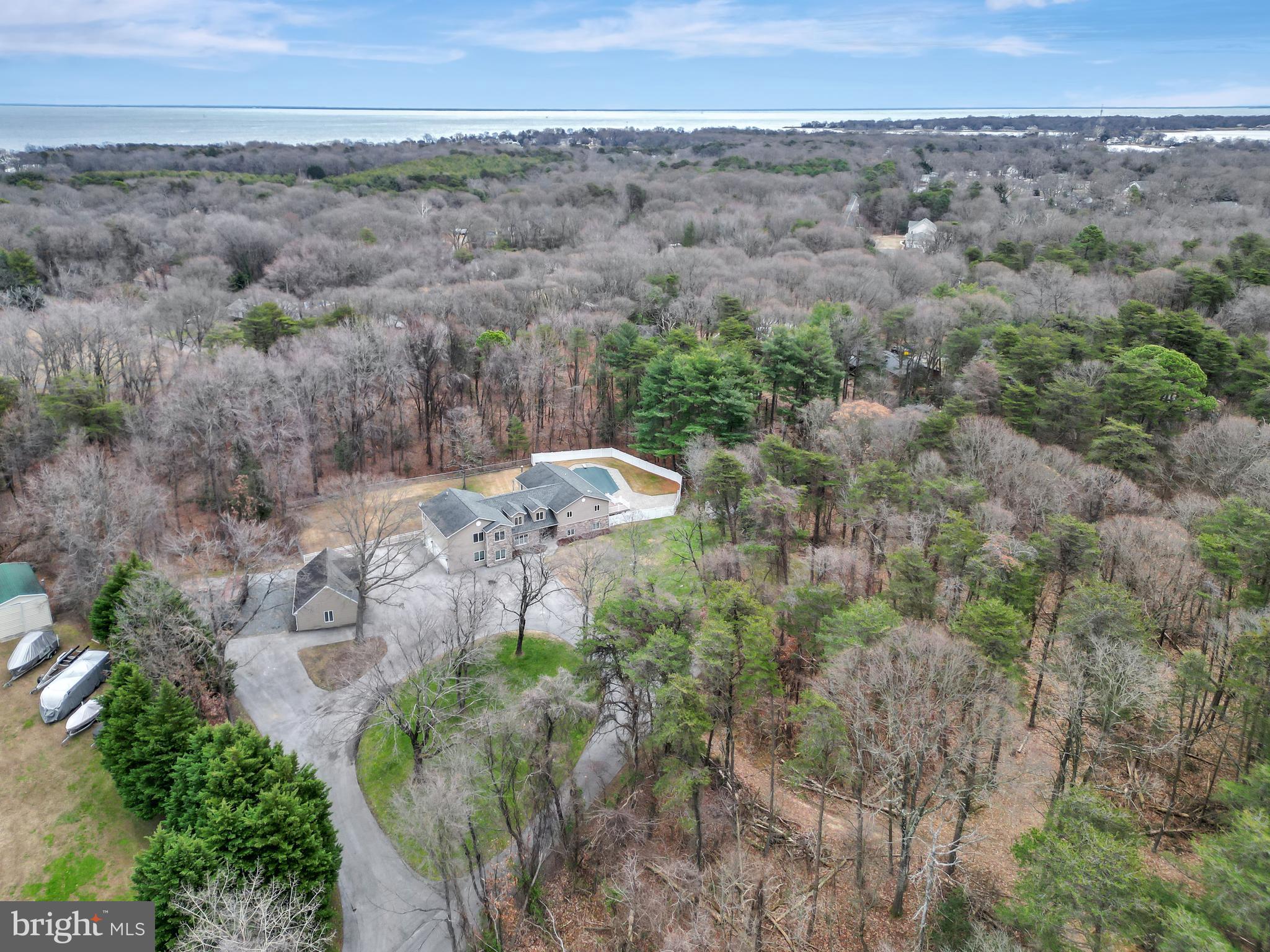 PARADISE BEACH - Residential