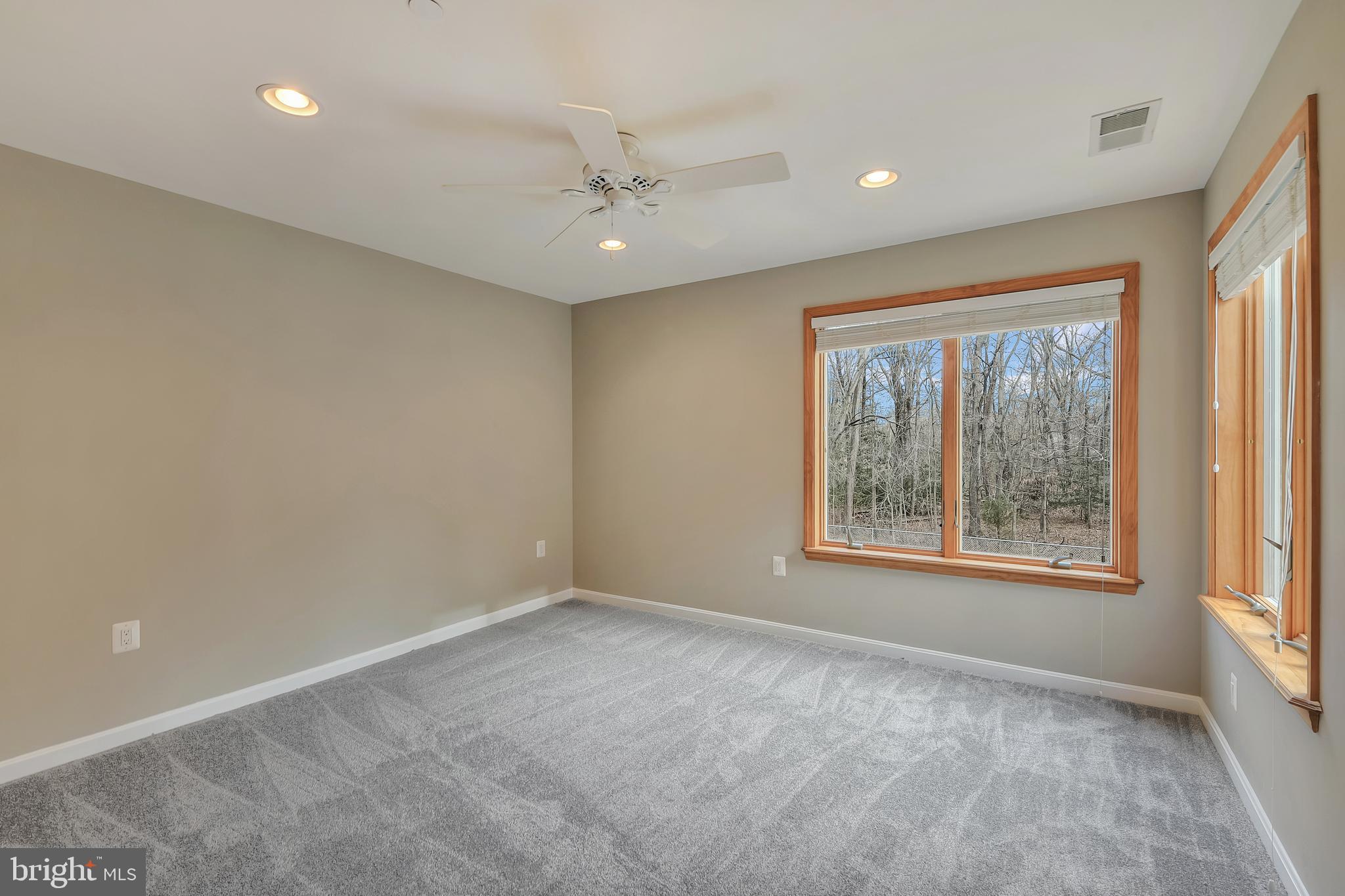 PARADISE BEACH - Residential