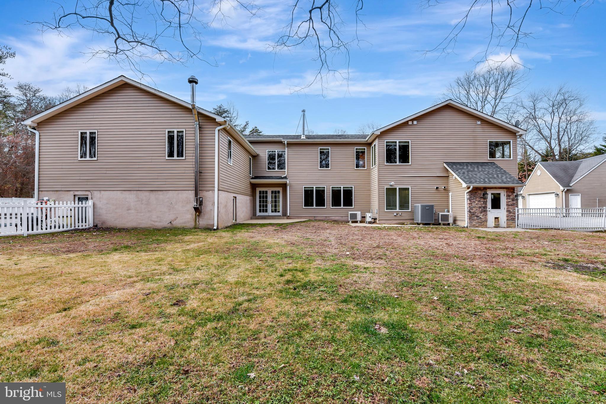 PARADISE BEACH - Residential