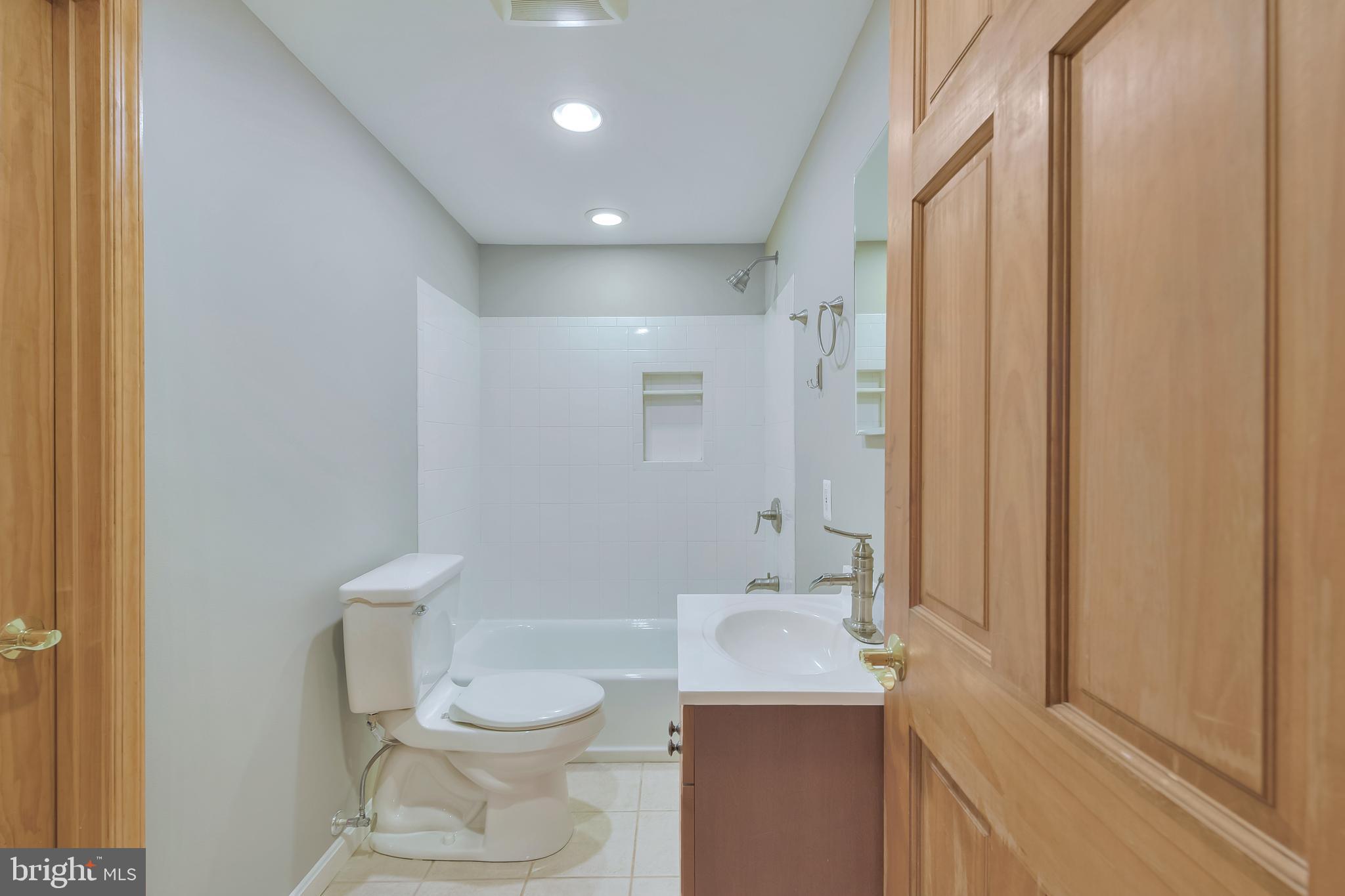 PARADISE BEACH - Residential