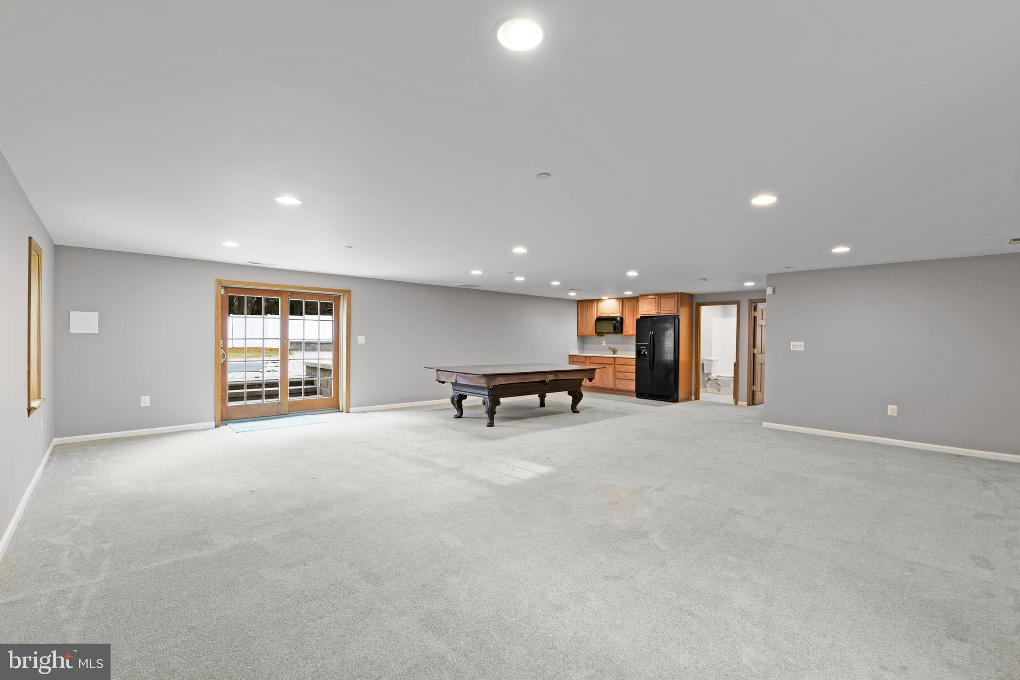 PARADISE BEACH - Residential