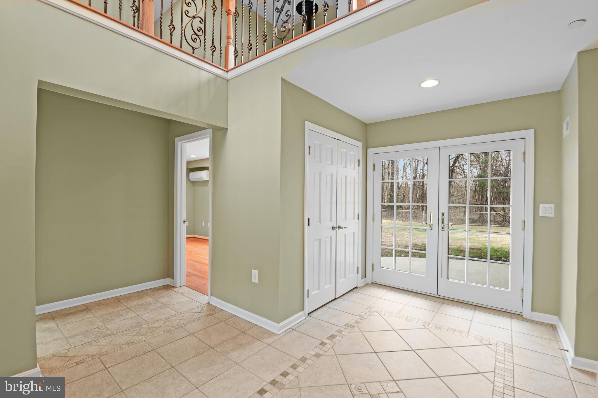 PARADISE BEACH - Residential