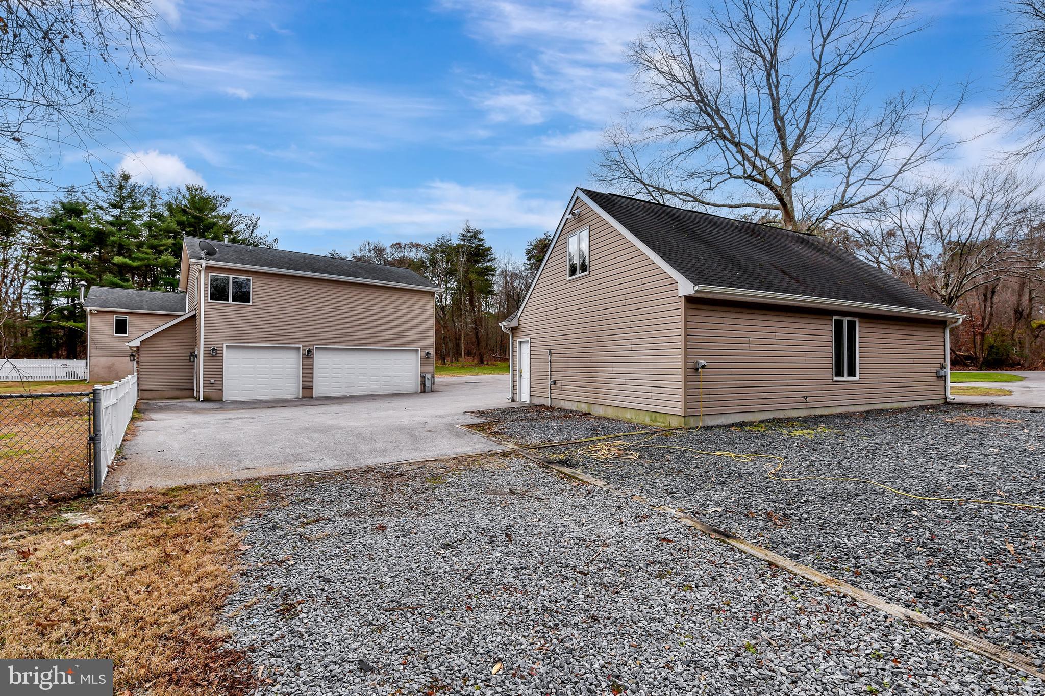 PARADISE BEACH - Residential