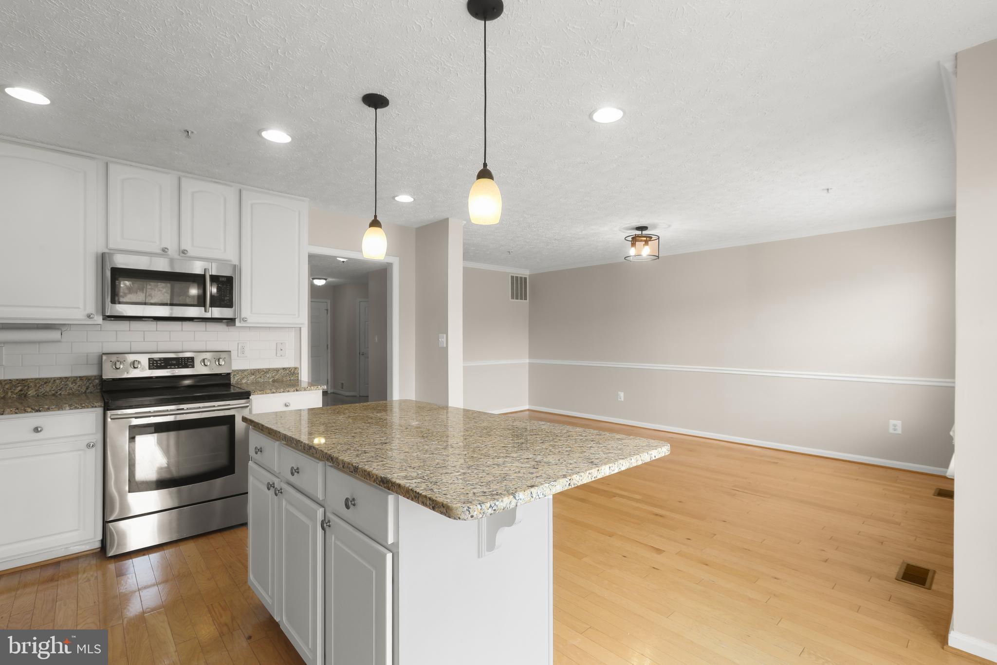 DEER SPRING - Residential