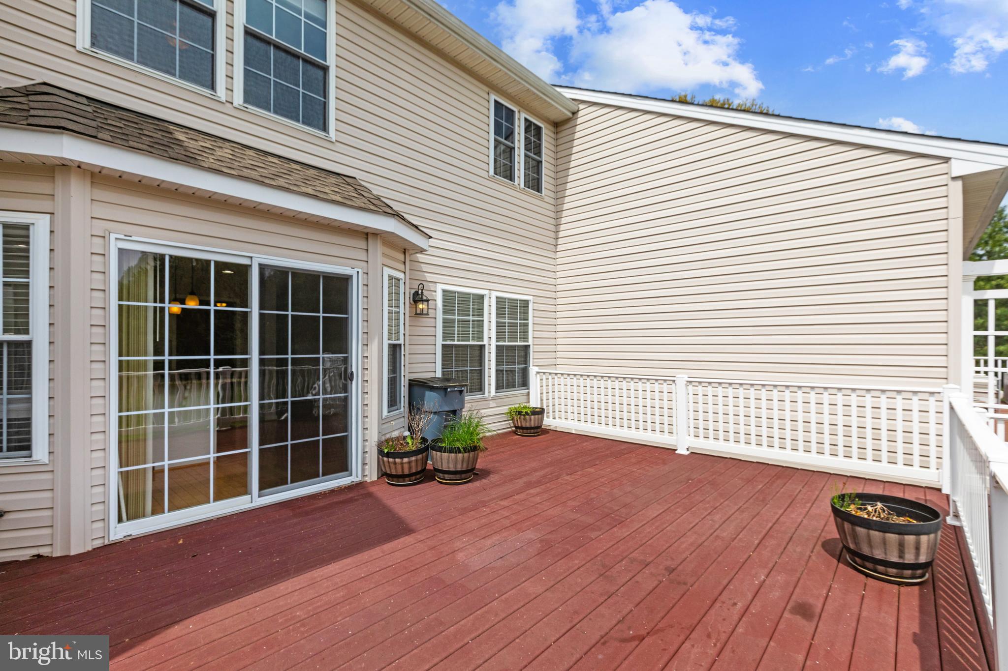 DEER SPRING - Residential