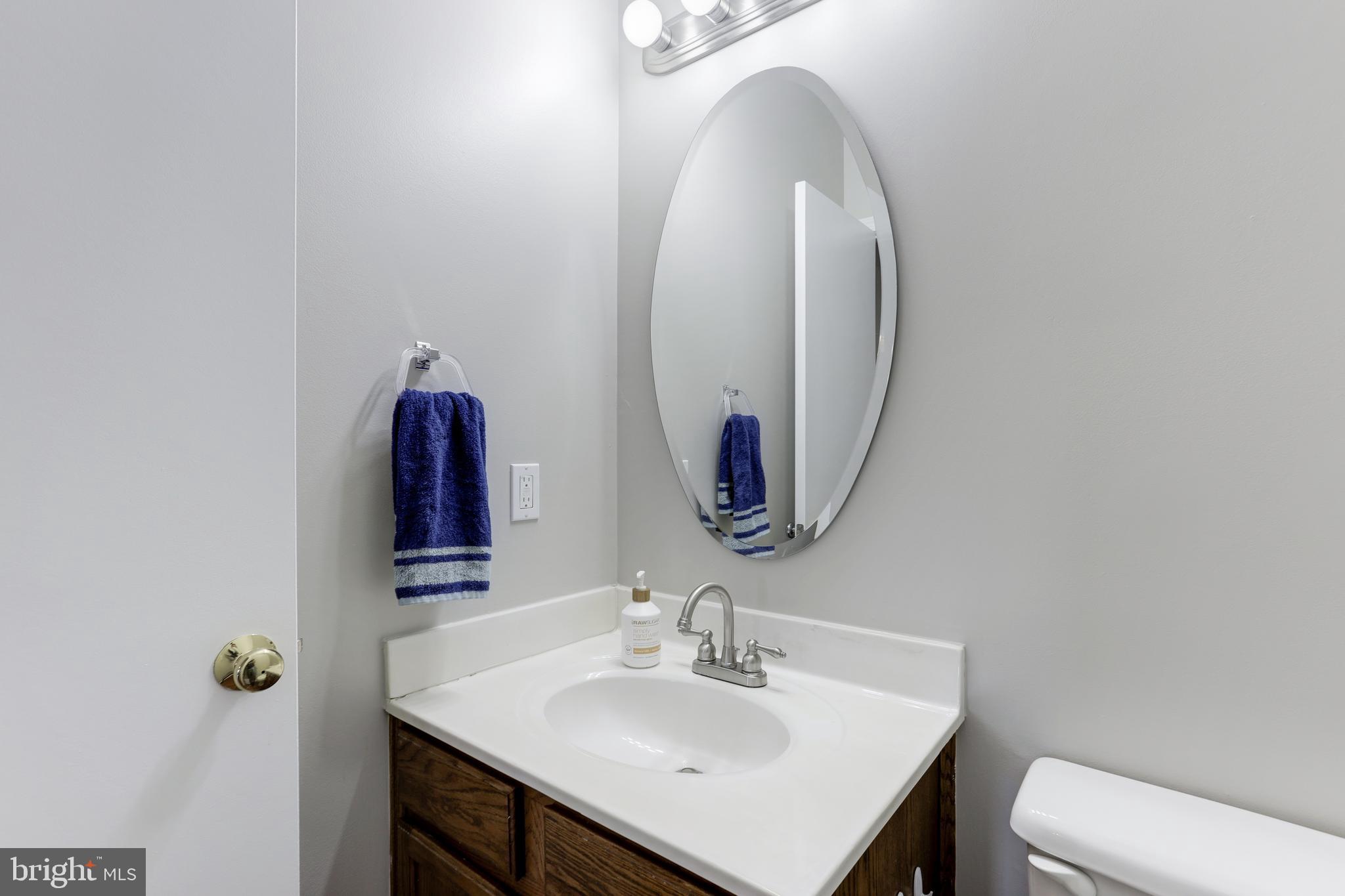 ASHBURN VILLAGE - Residential