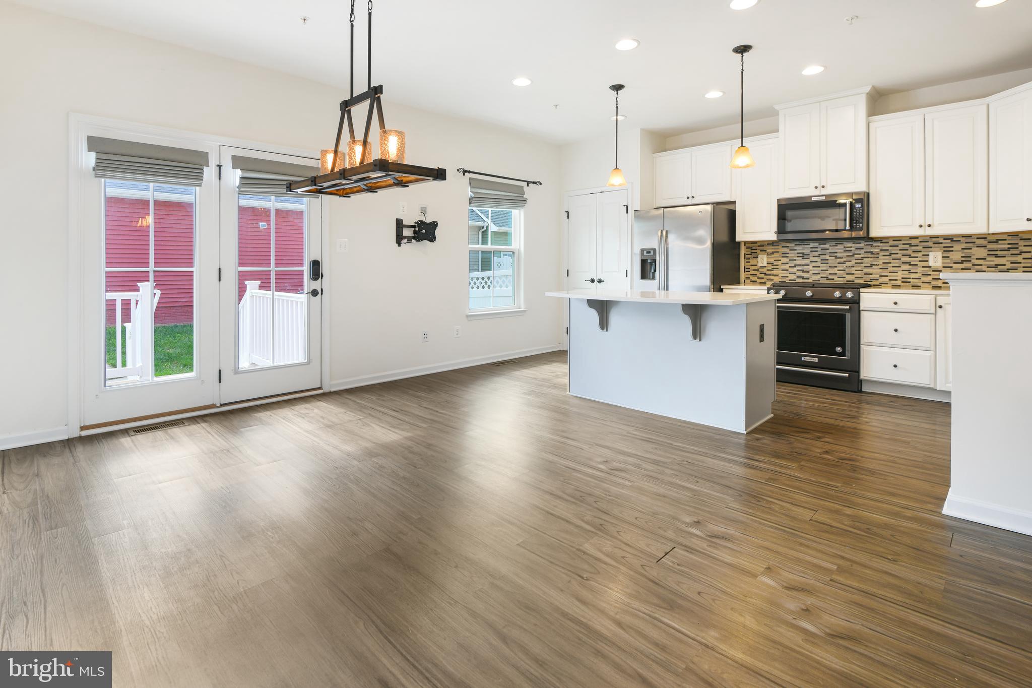 727 POTOMAC VIEW PARKWAY