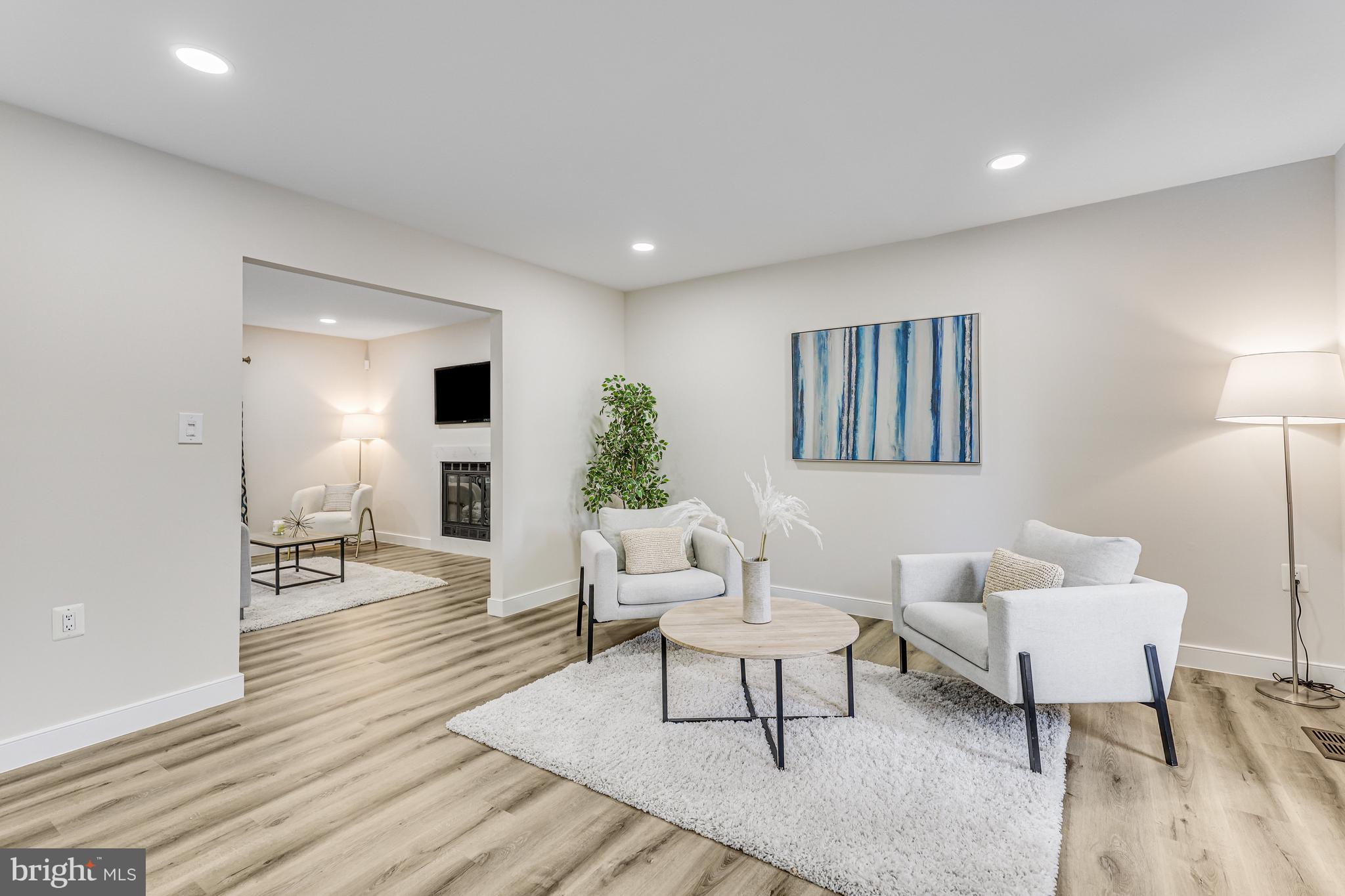 PEPPER TREE - Residential