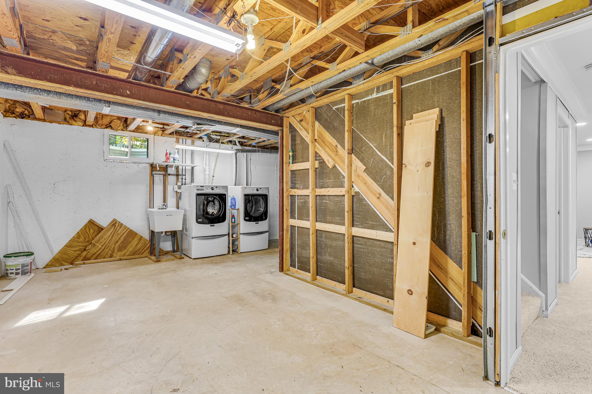 PEPPER TREE - Residential