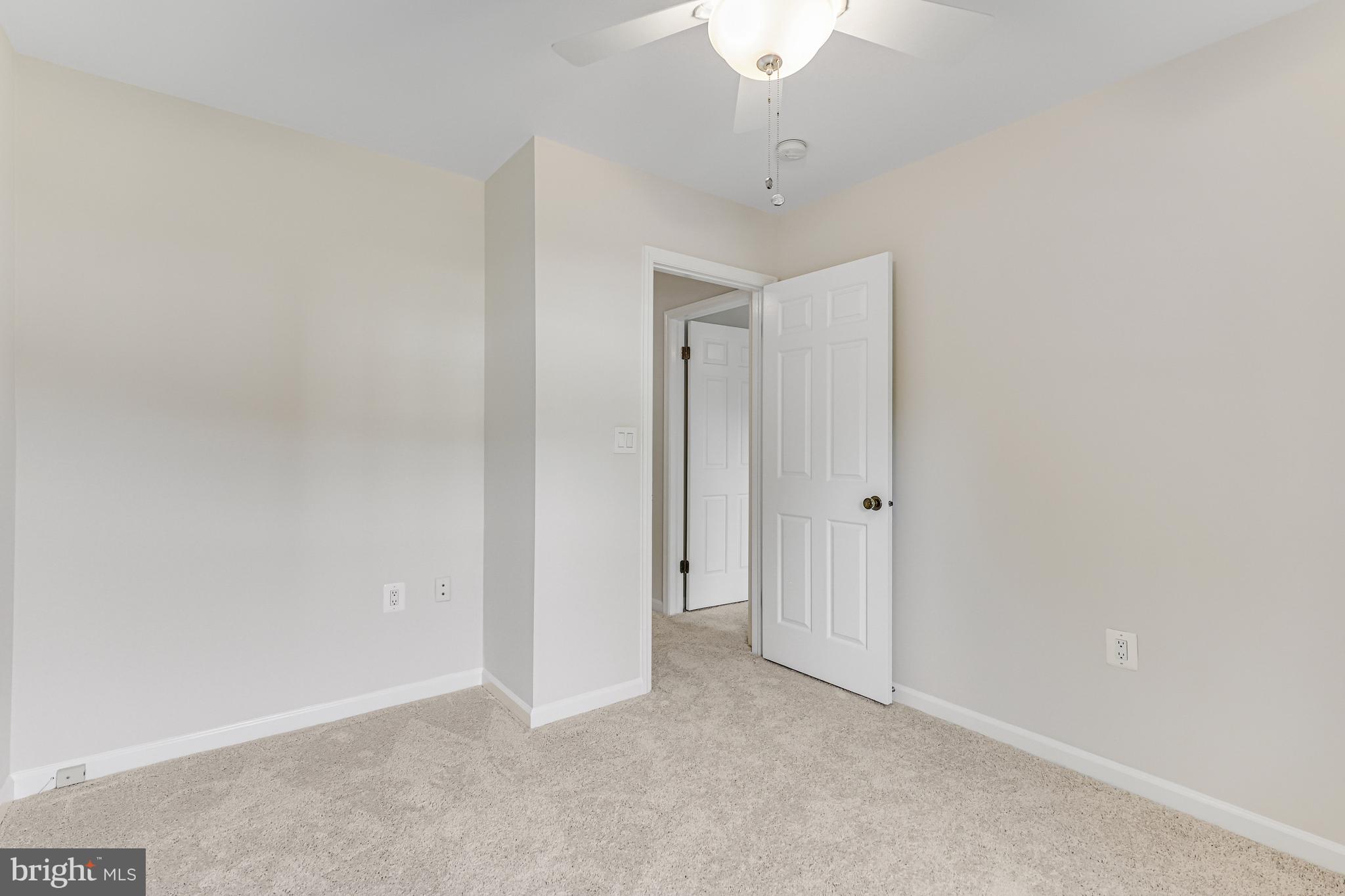 PEPPER TREE - Residential