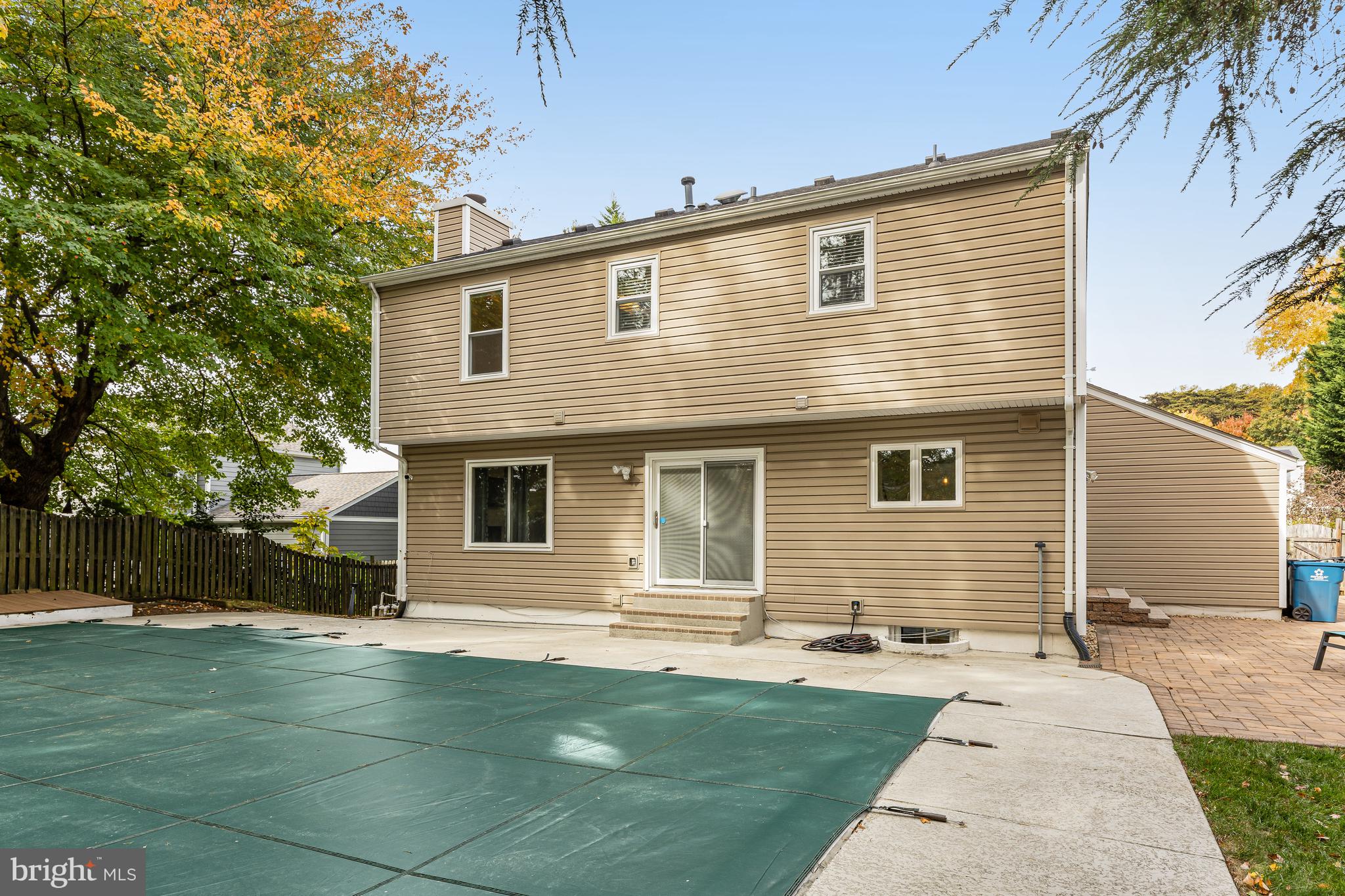 PEPPER TREE - Residential