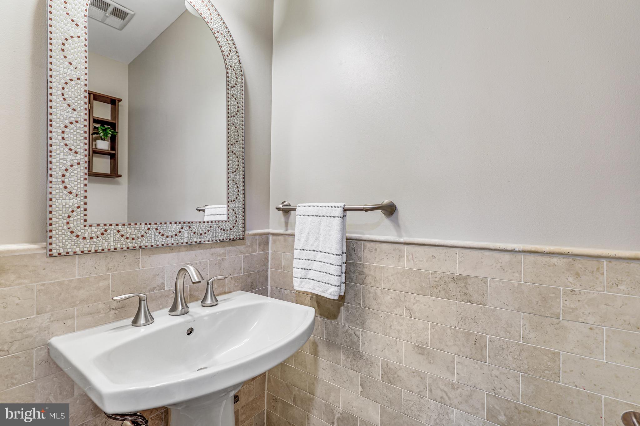 PEPPER TREE - Residential