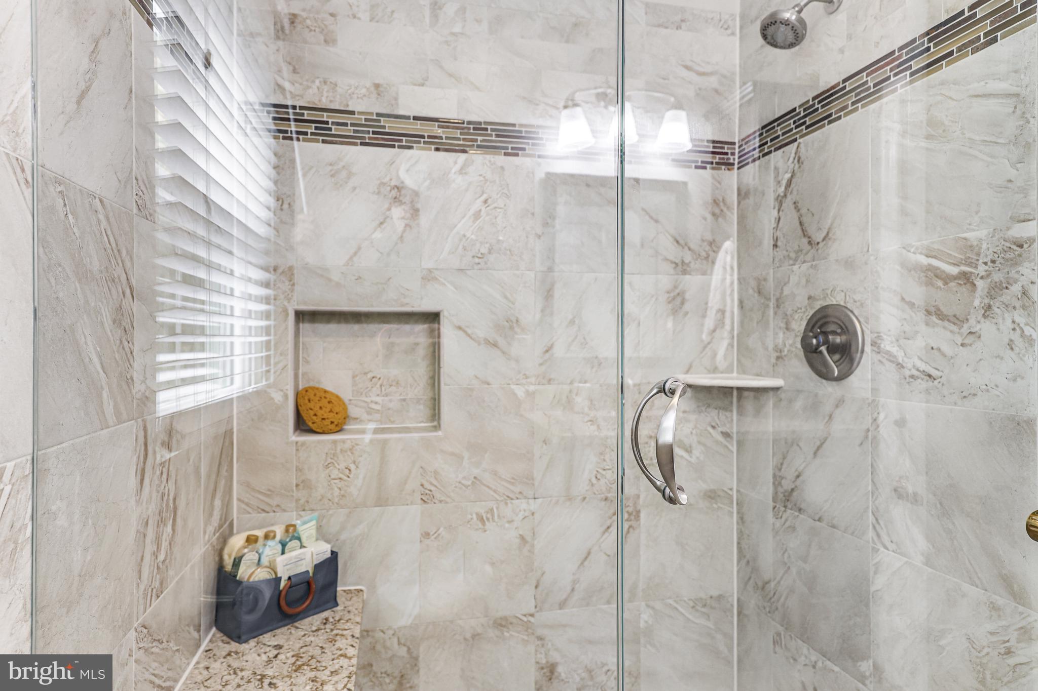 PEPPER TREE - Residential