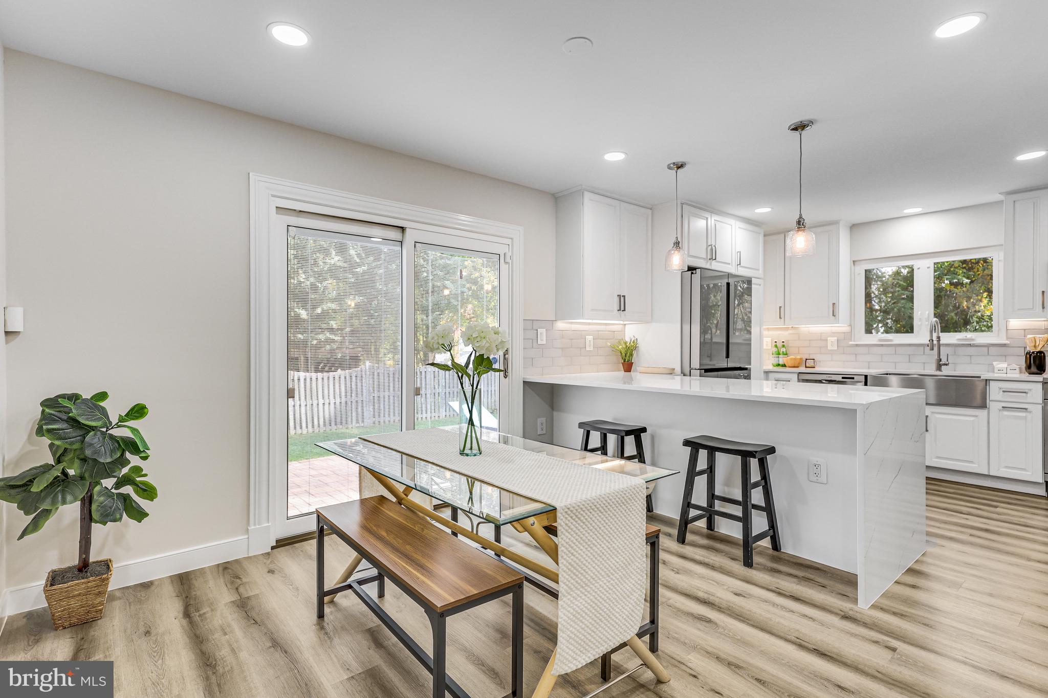 PEPPER TREE - Residential