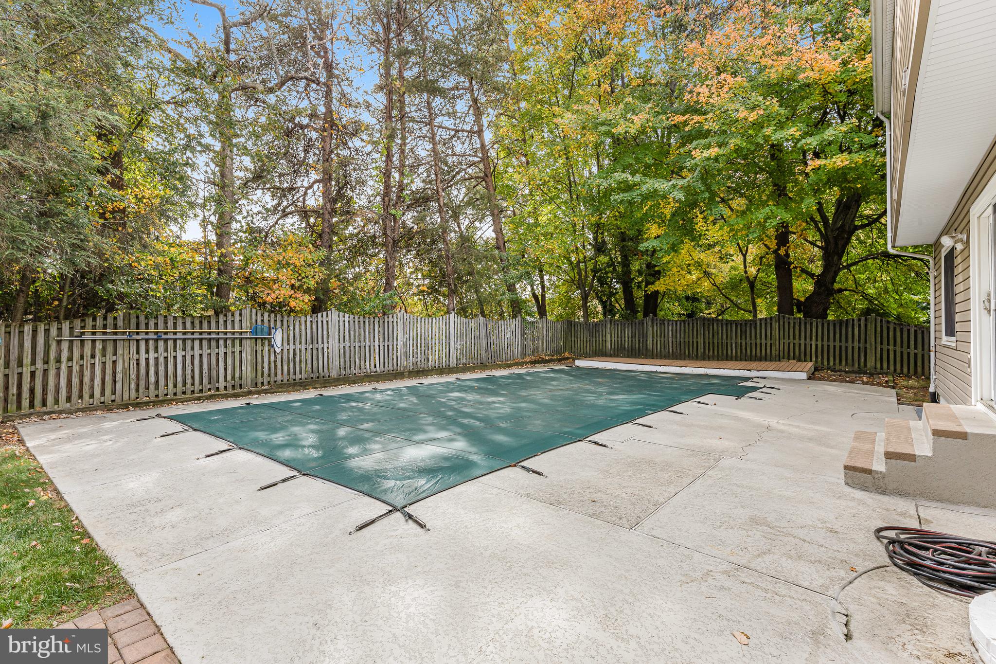 PEPPER TREE - Residential