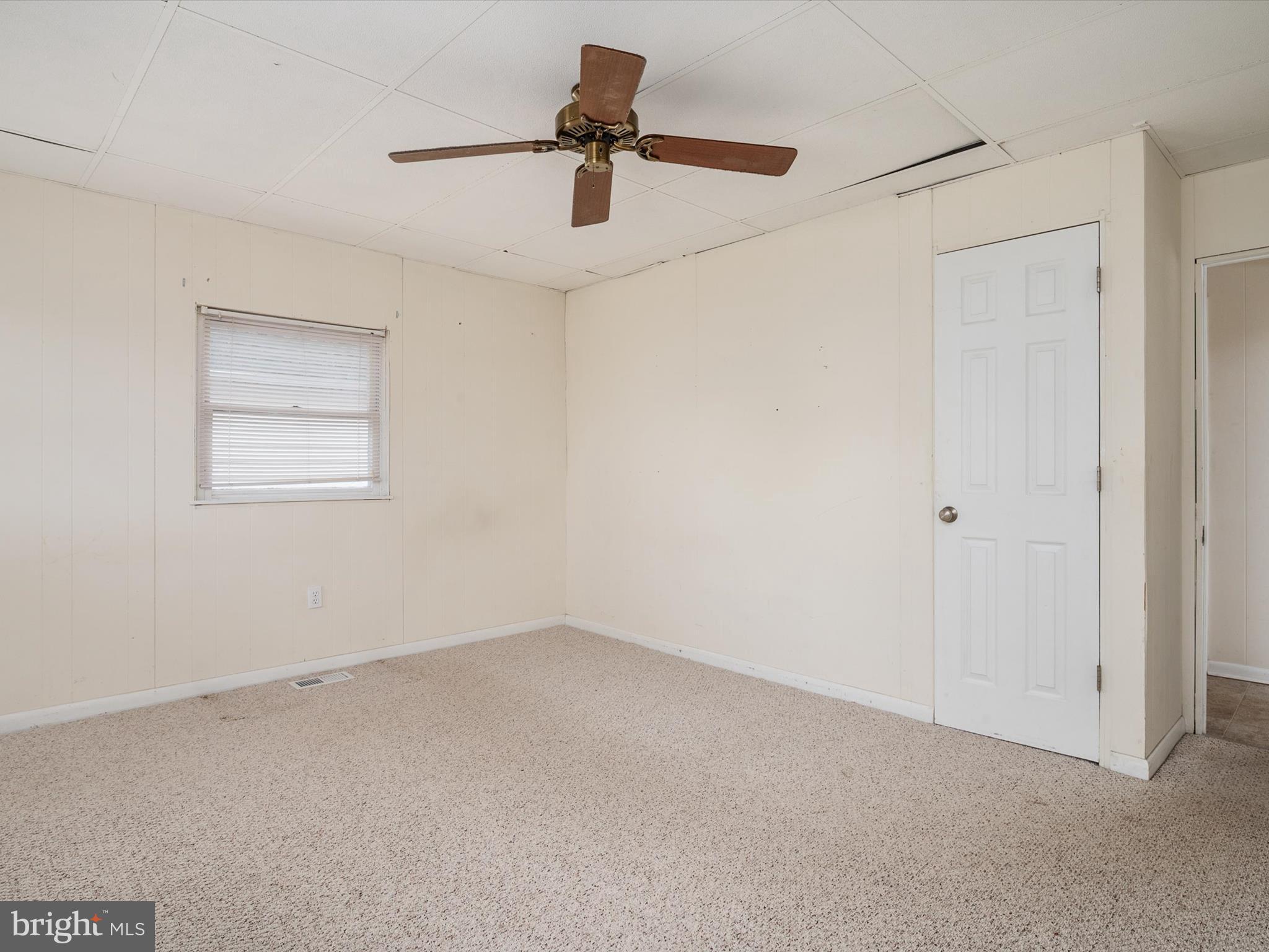 CHESTER RIVER BEACH - Residential