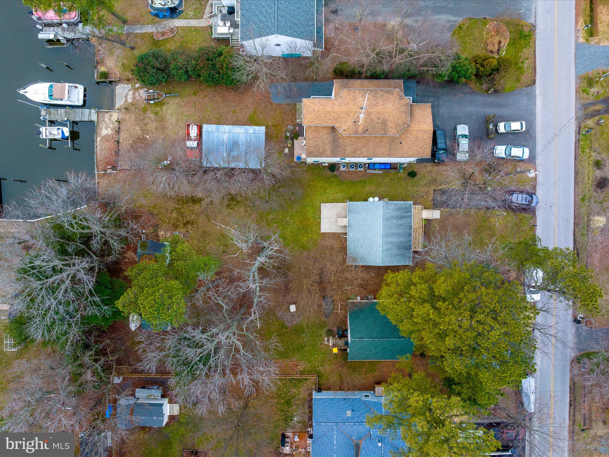 CHESTER RIVER BEACH - Residential
