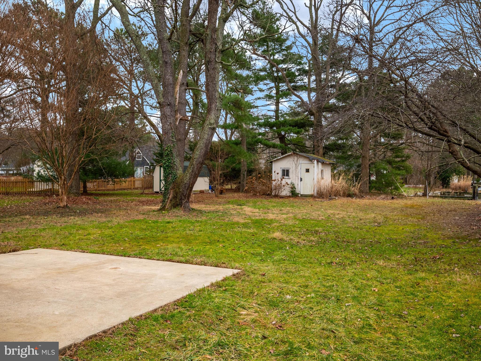 CHESTER RIVER BEACH - Residential