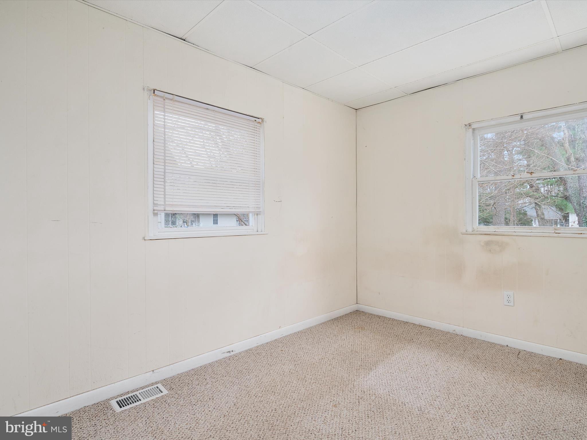 CHESTER RIVER BEACH - Residential