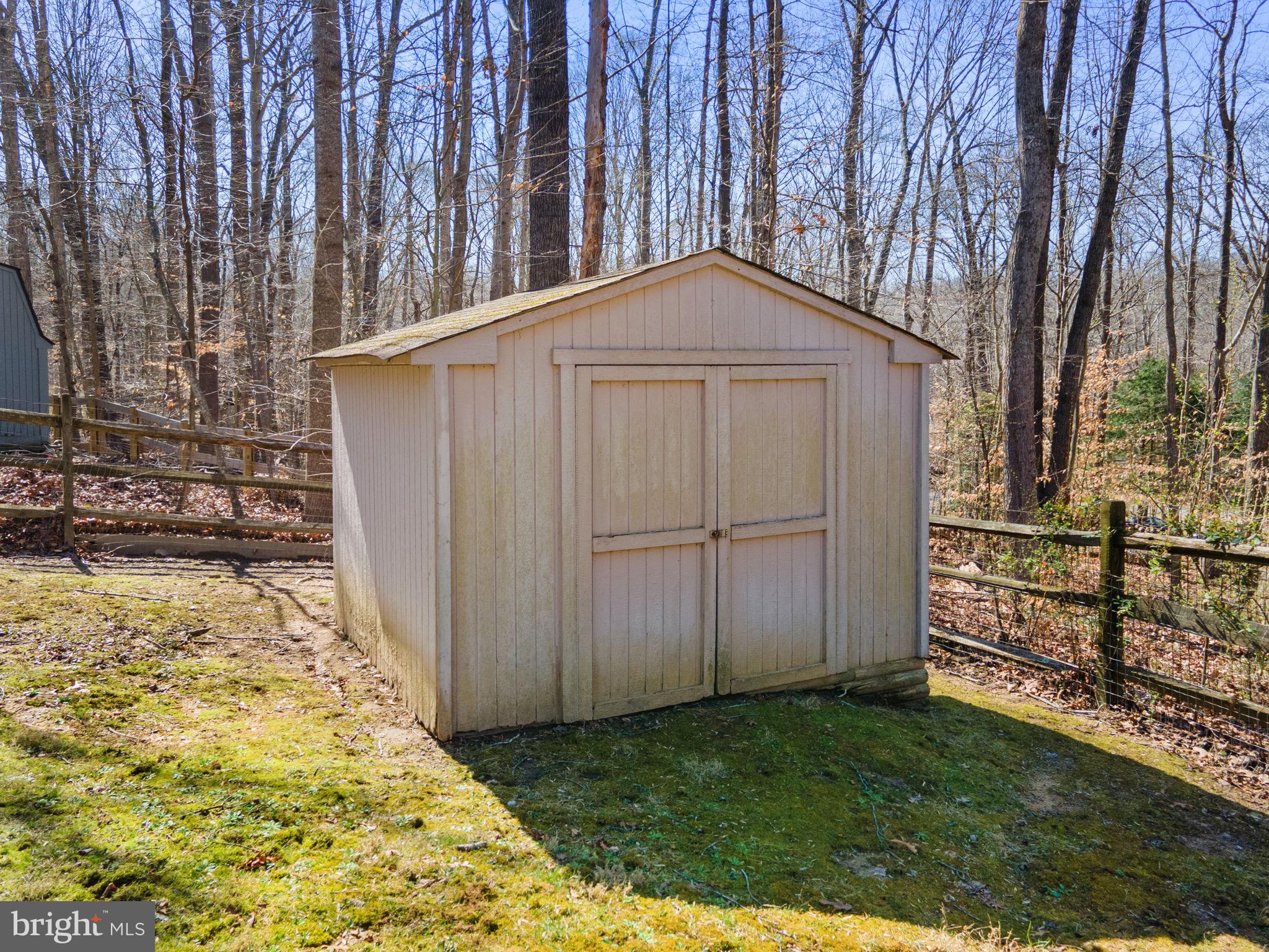 WOODBINE WOODS - Residential