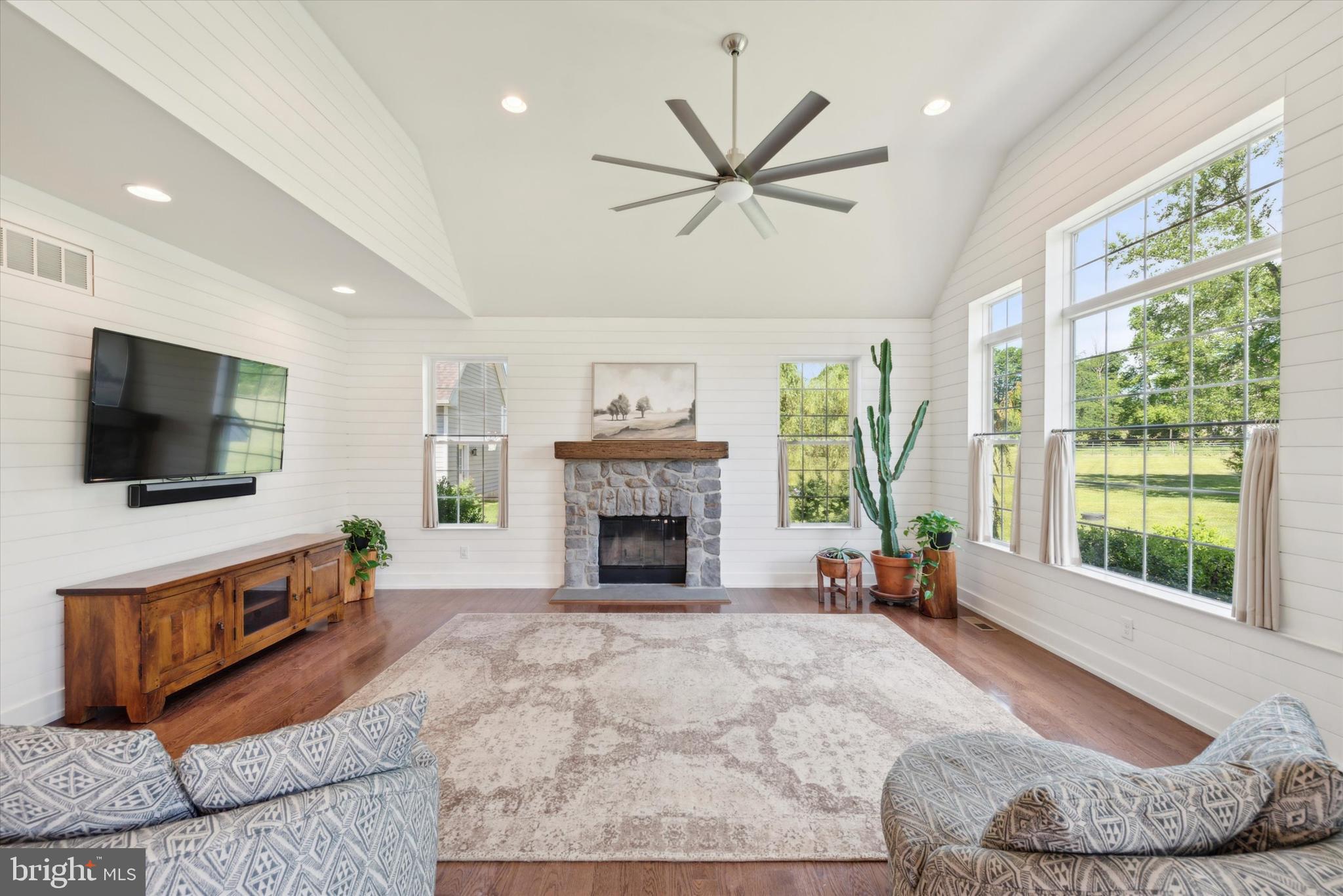 GOSHENVILLE - Residential