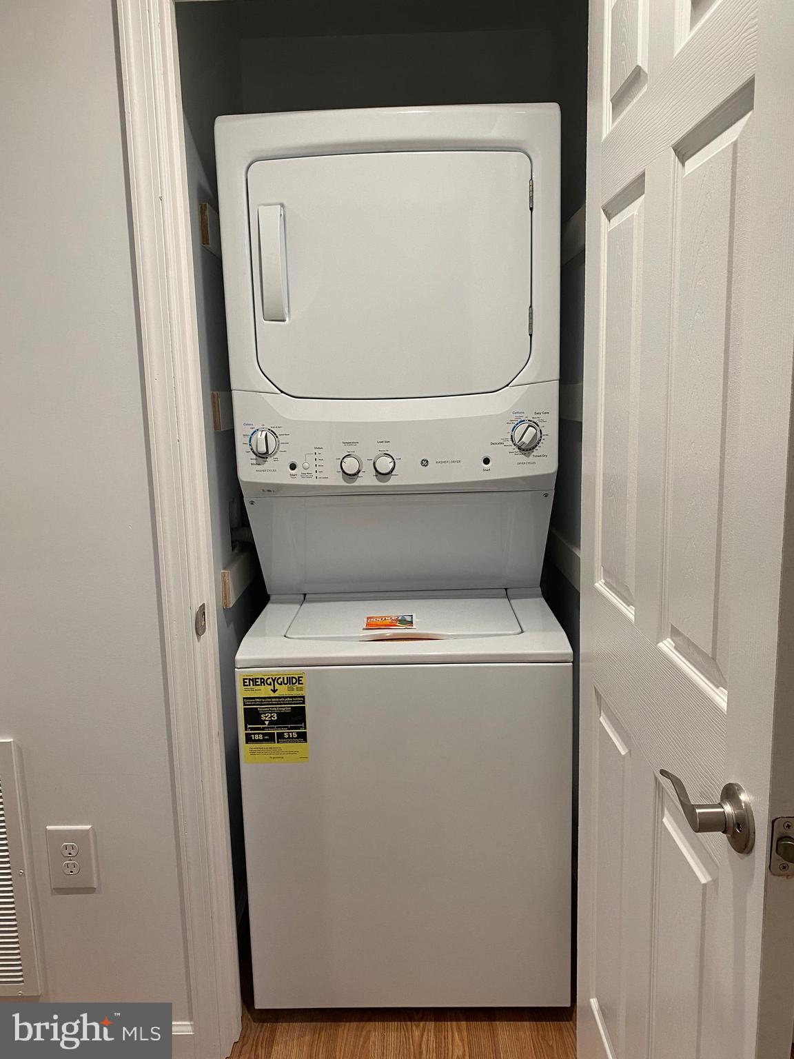 TARRINGTON CREEK - Residential Lease