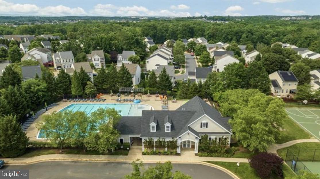 SAYBROOKE - Residential