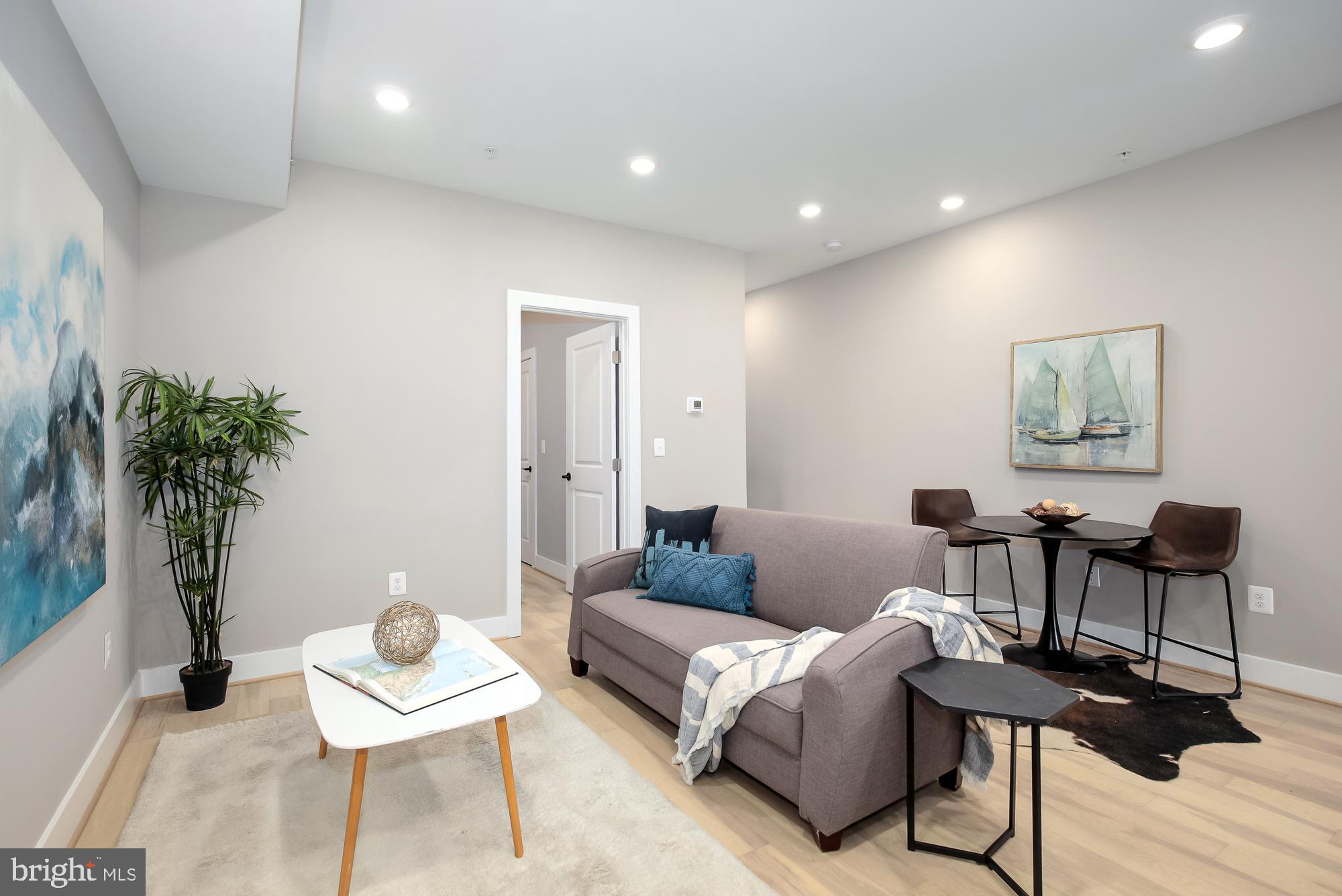 505 KENNEDY STREET NW B-2
