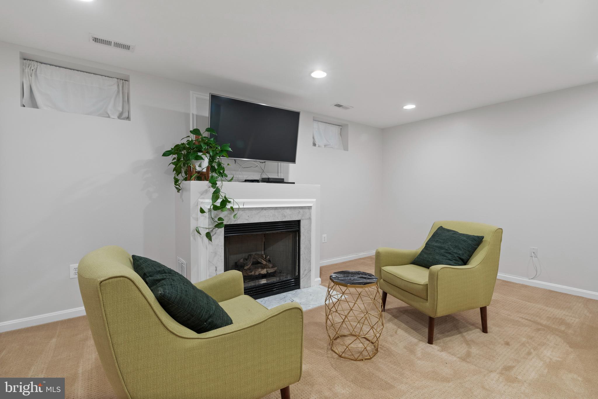 TIDEWATER COLONY - Residential