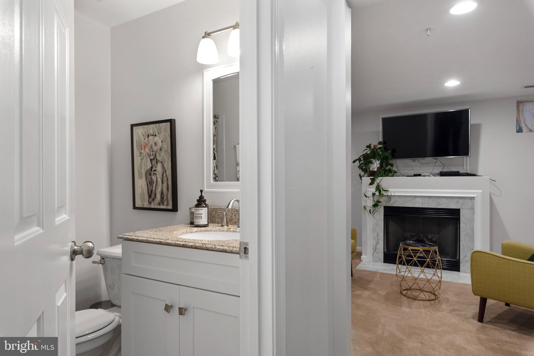 TIDEWATER COLONY - Residential