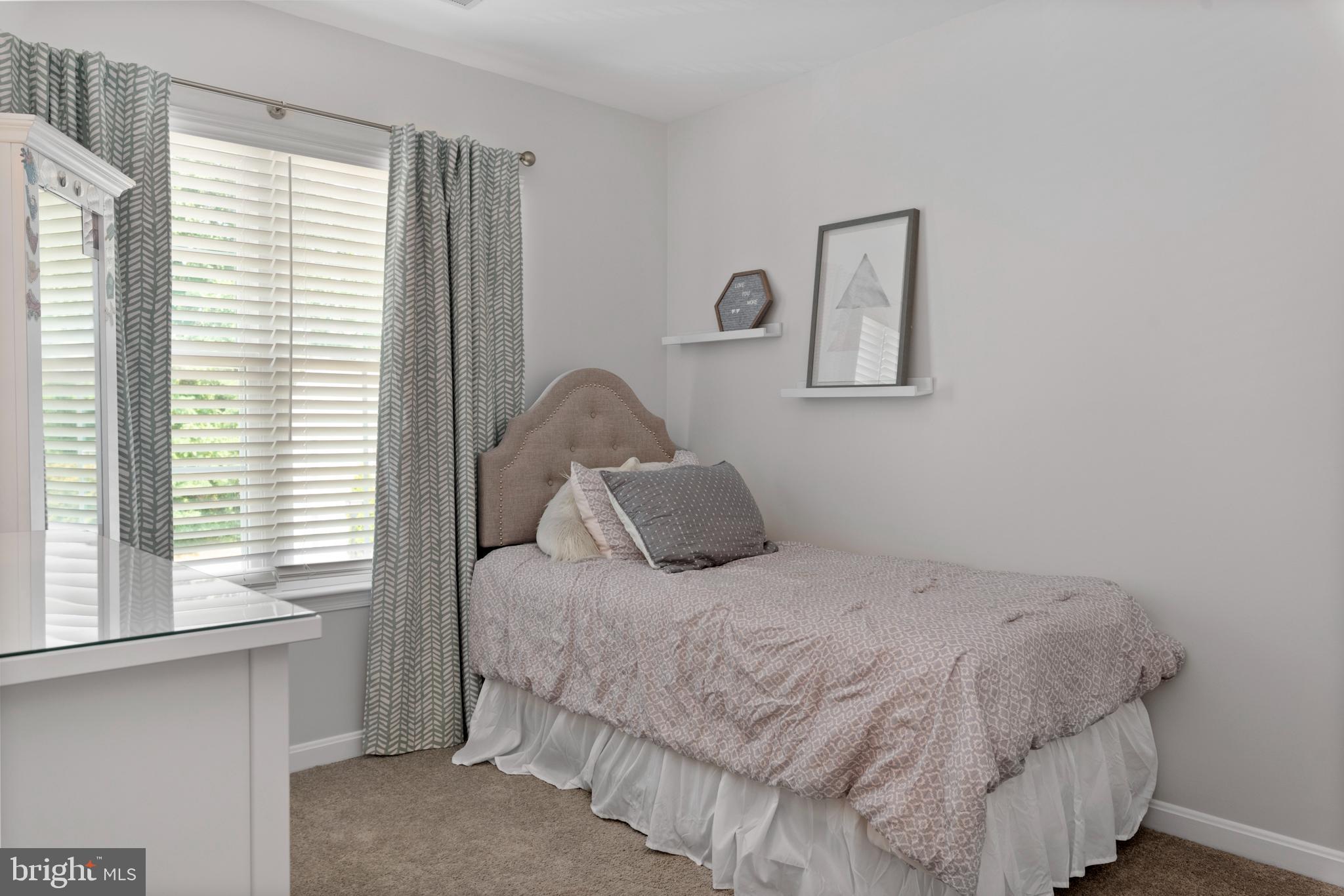 TIDEWATER COLONY - Residential