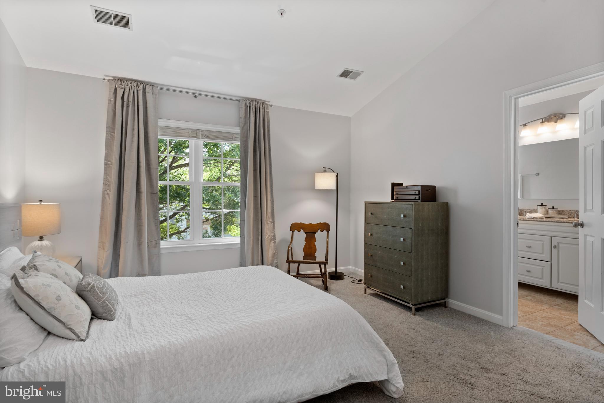 TIDEWATER COLONY - Residential