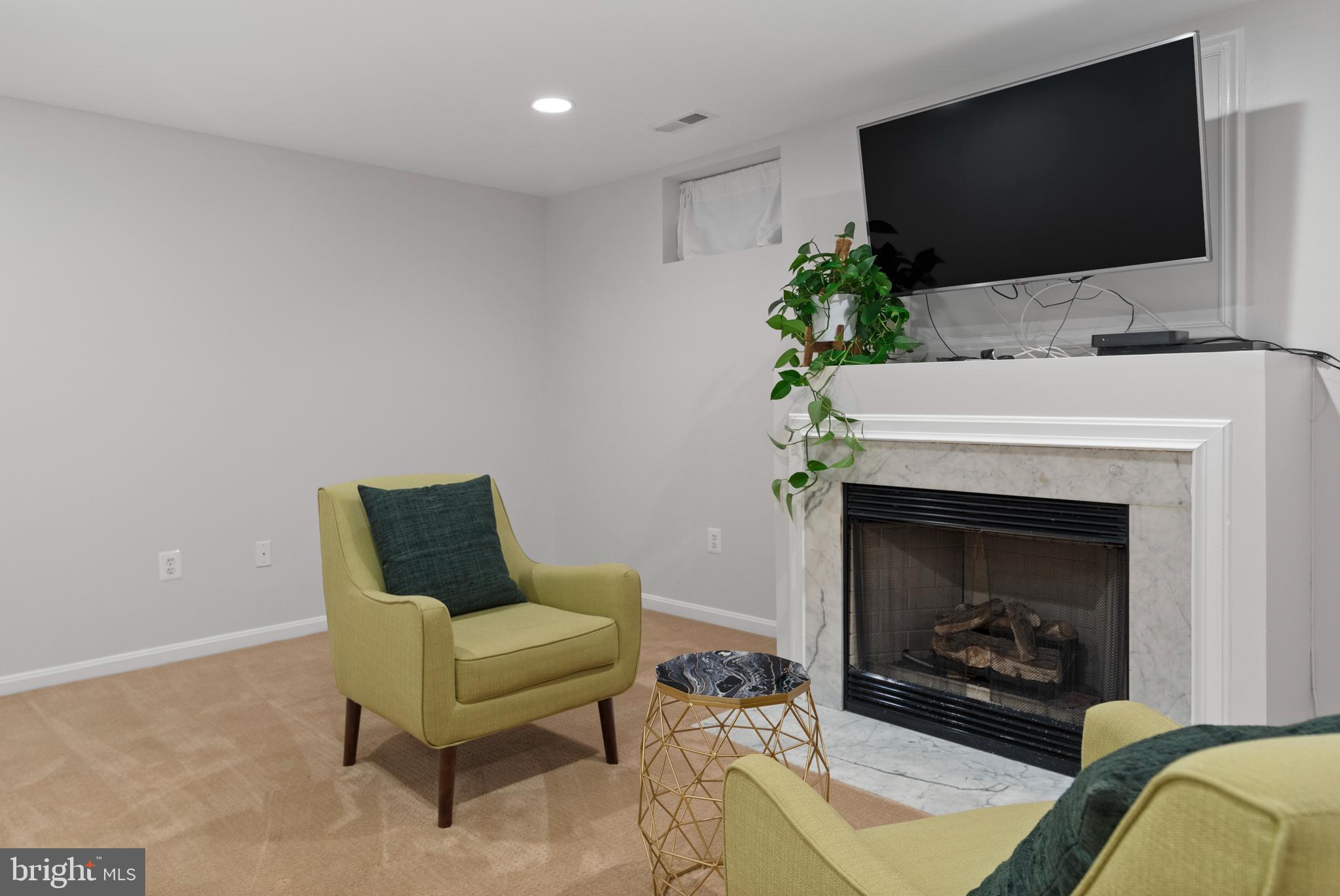 TIDEWATER COLONY - Residential