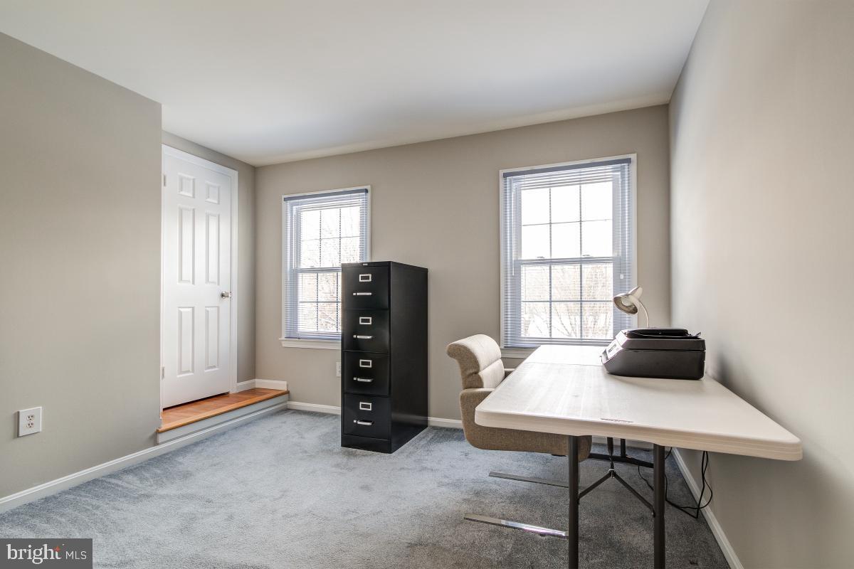 FRANKLIN PARK - Residential Lease