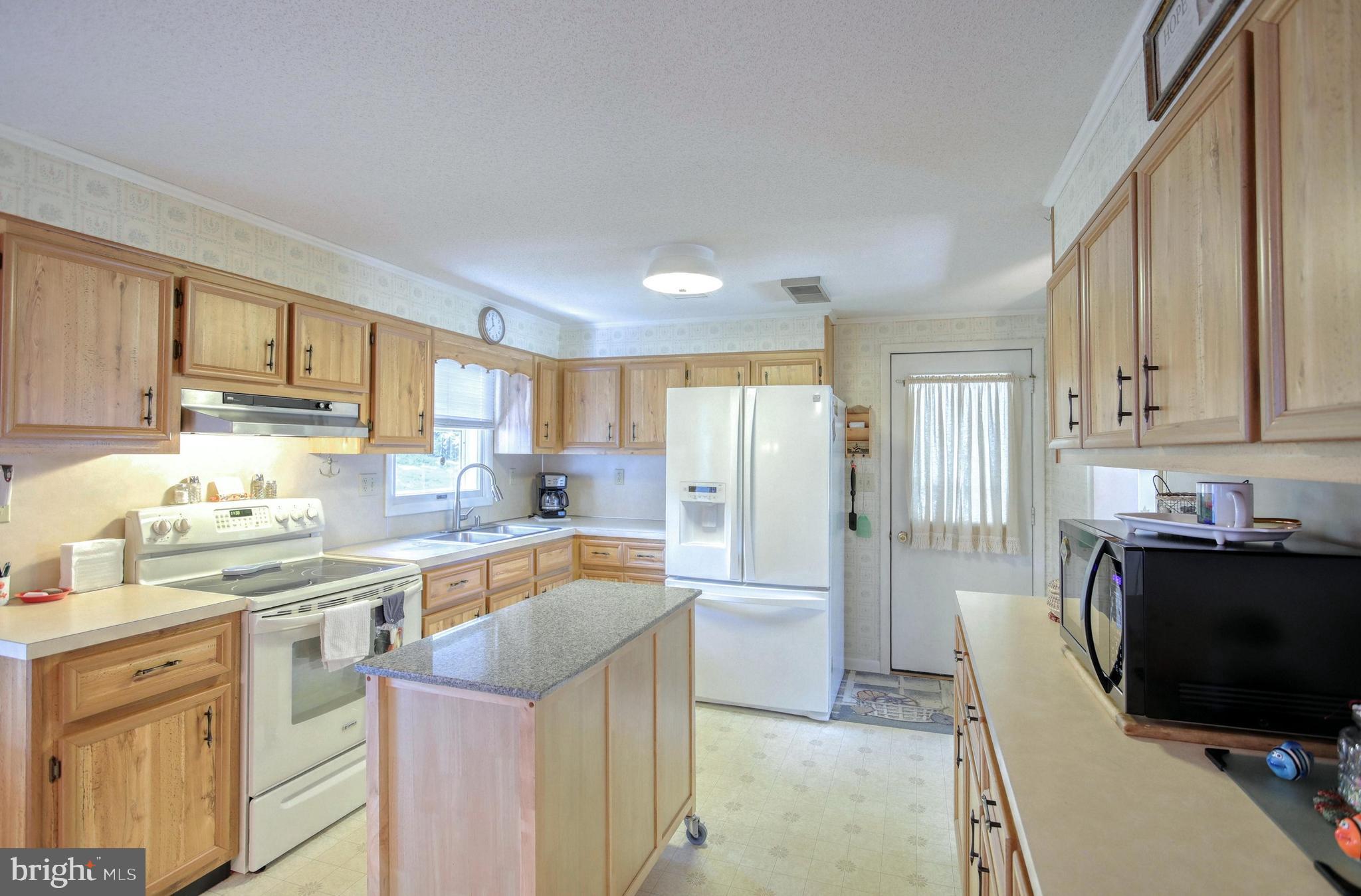 LAKE MEADE - Residential