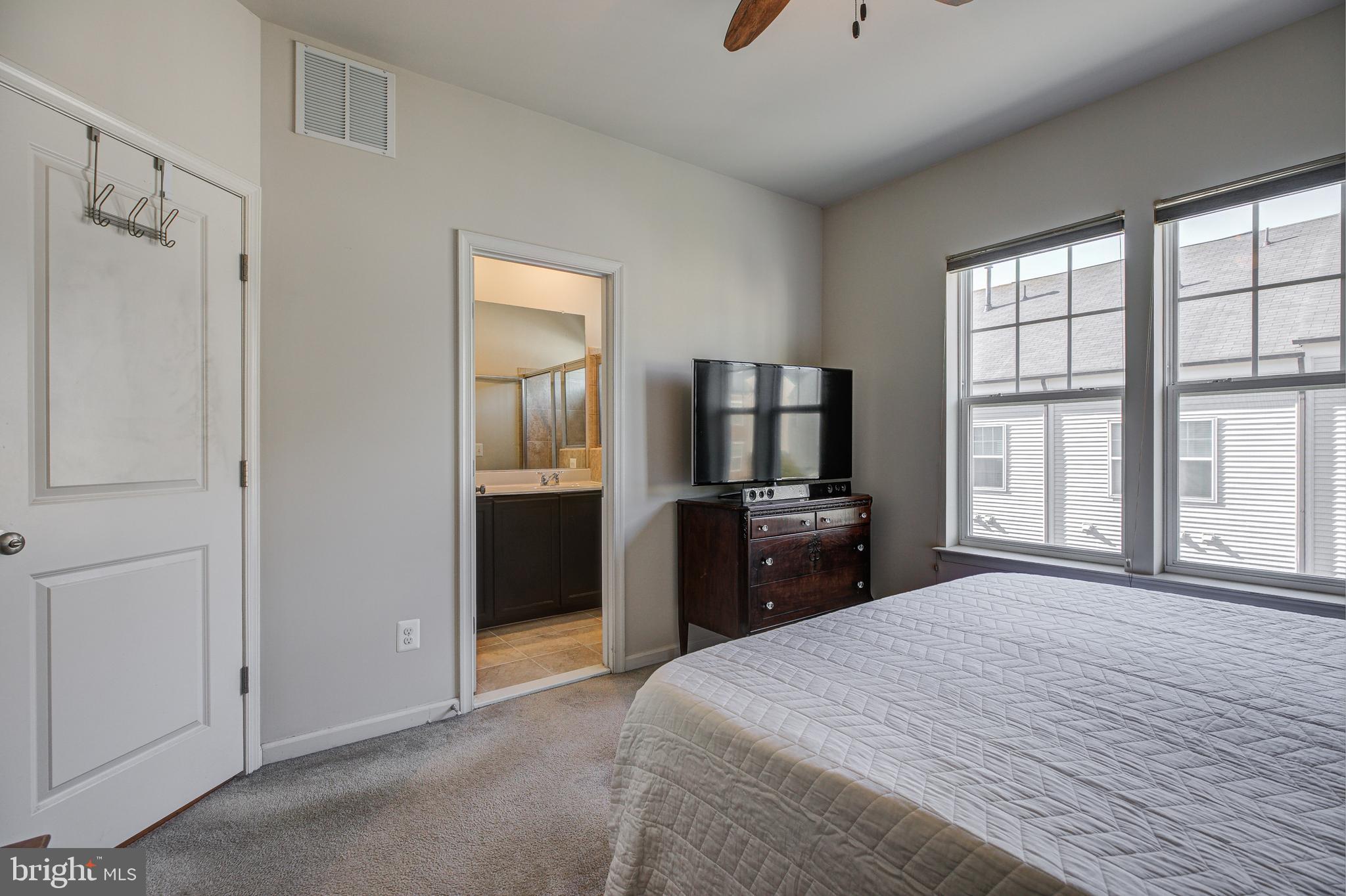 GALLERY PARK - Residential