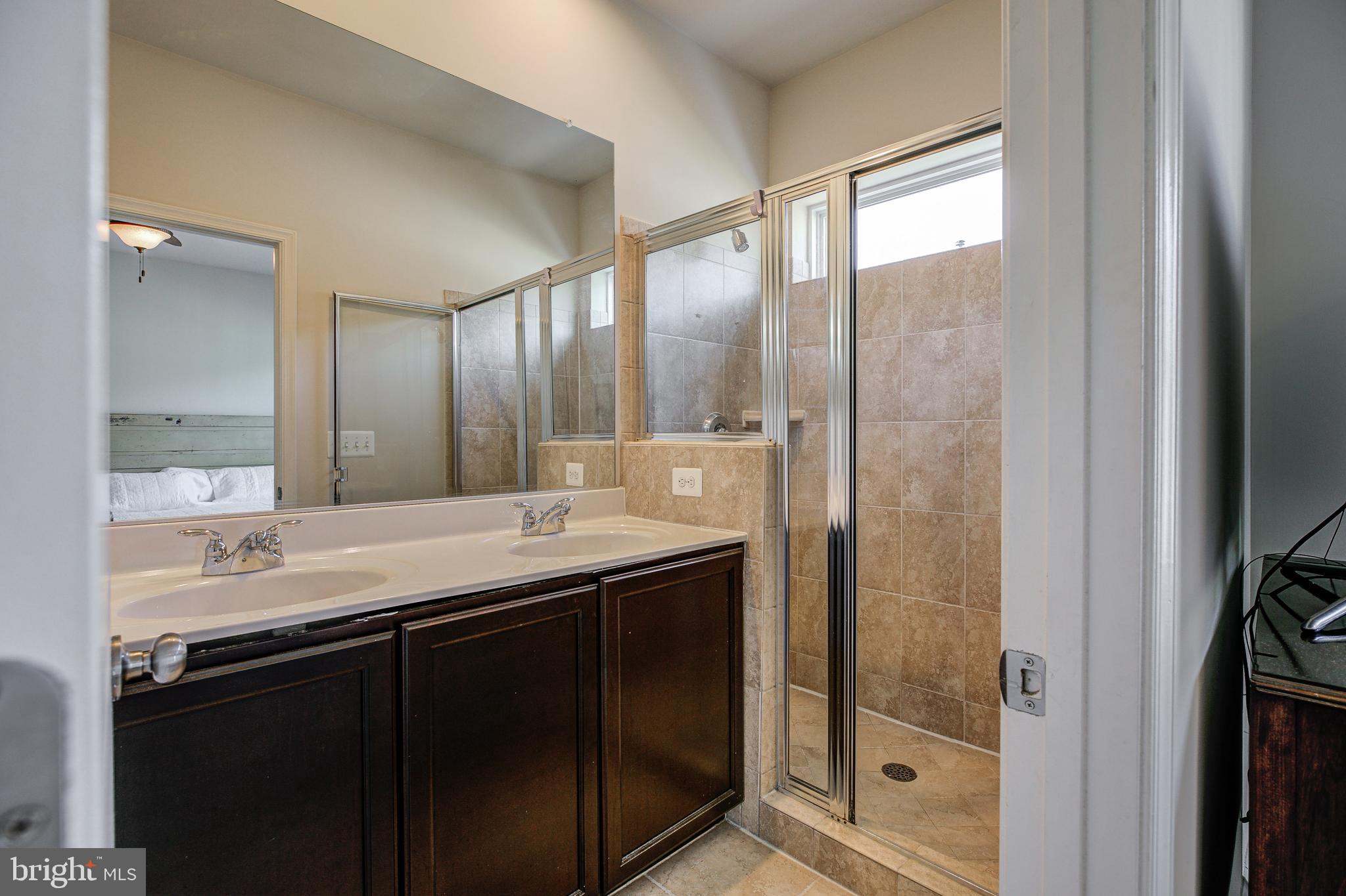 GALLERY PARK - Residential