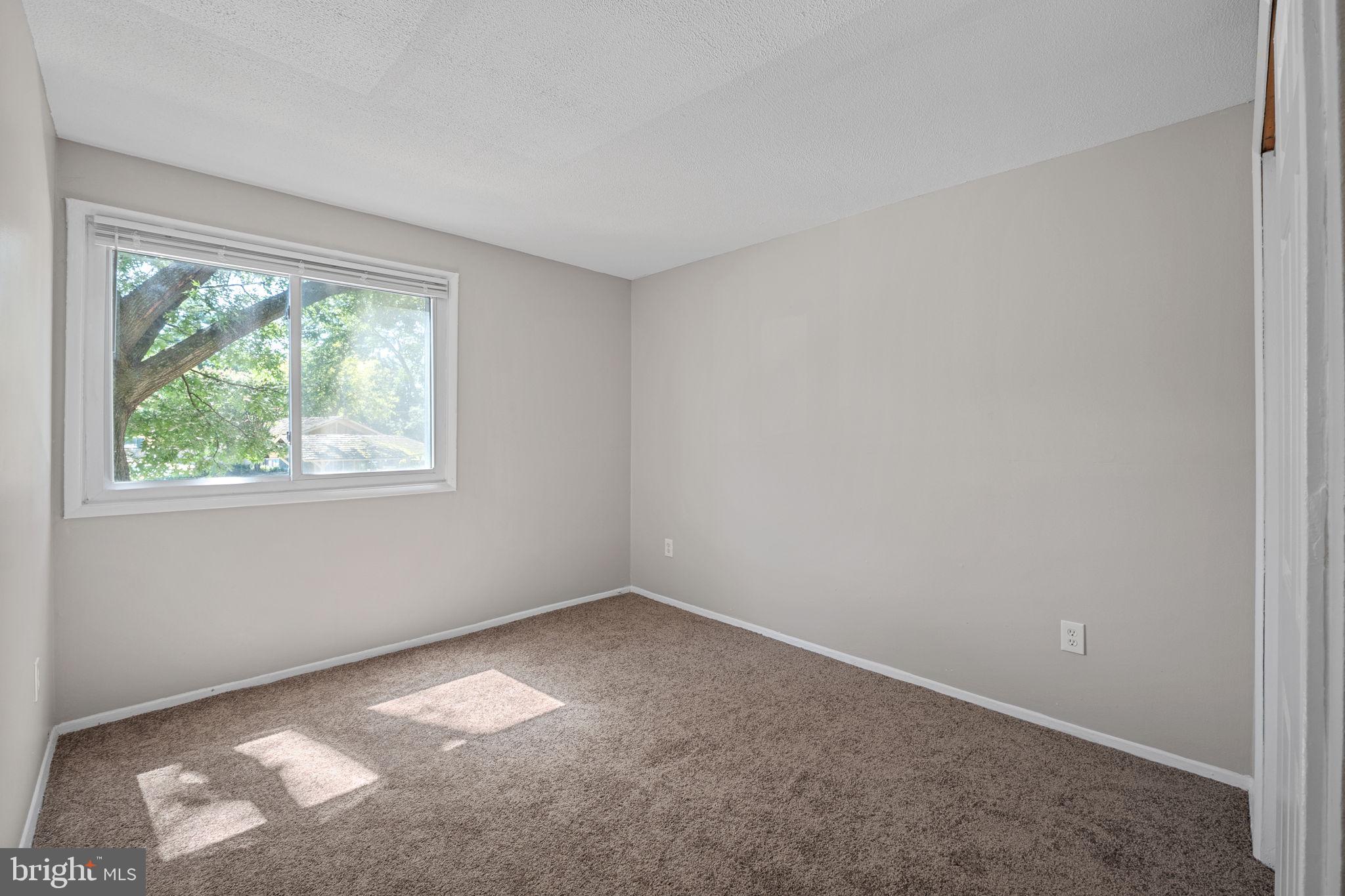 HOLLY HILL CONDOMINIUMS - Residential