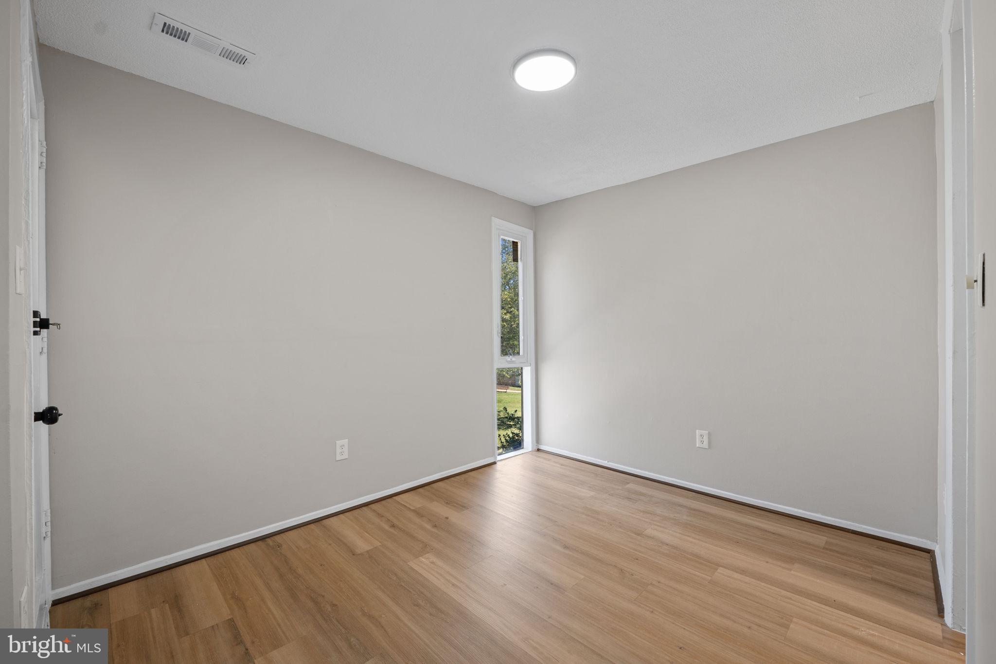 HOLLY HILL CONDOMINIUMS - Residential