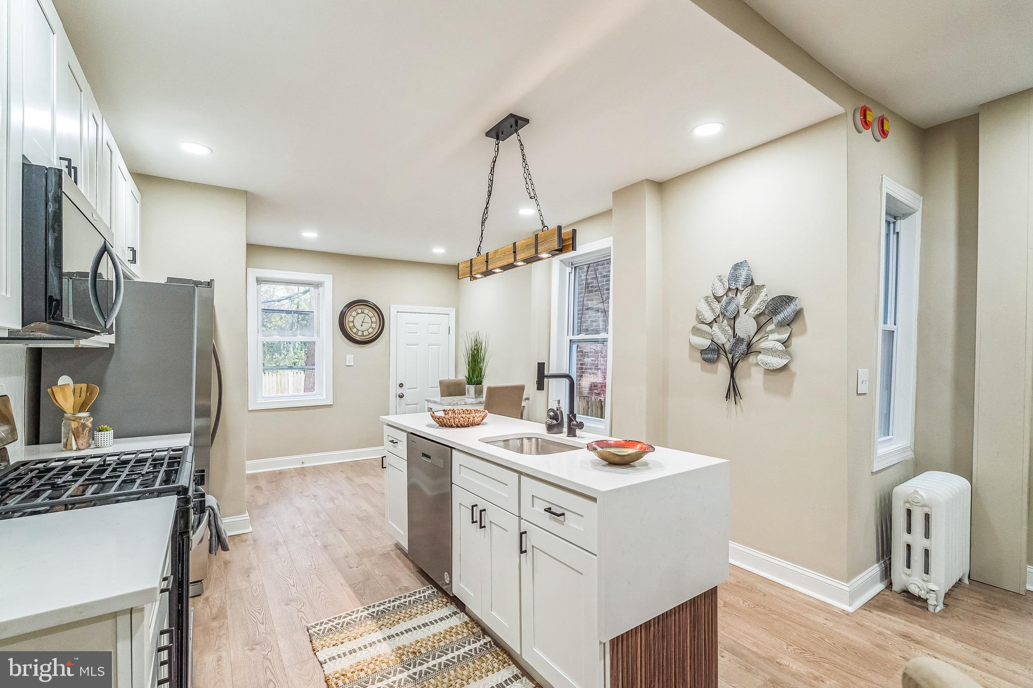 GERMANTOWN - Residential