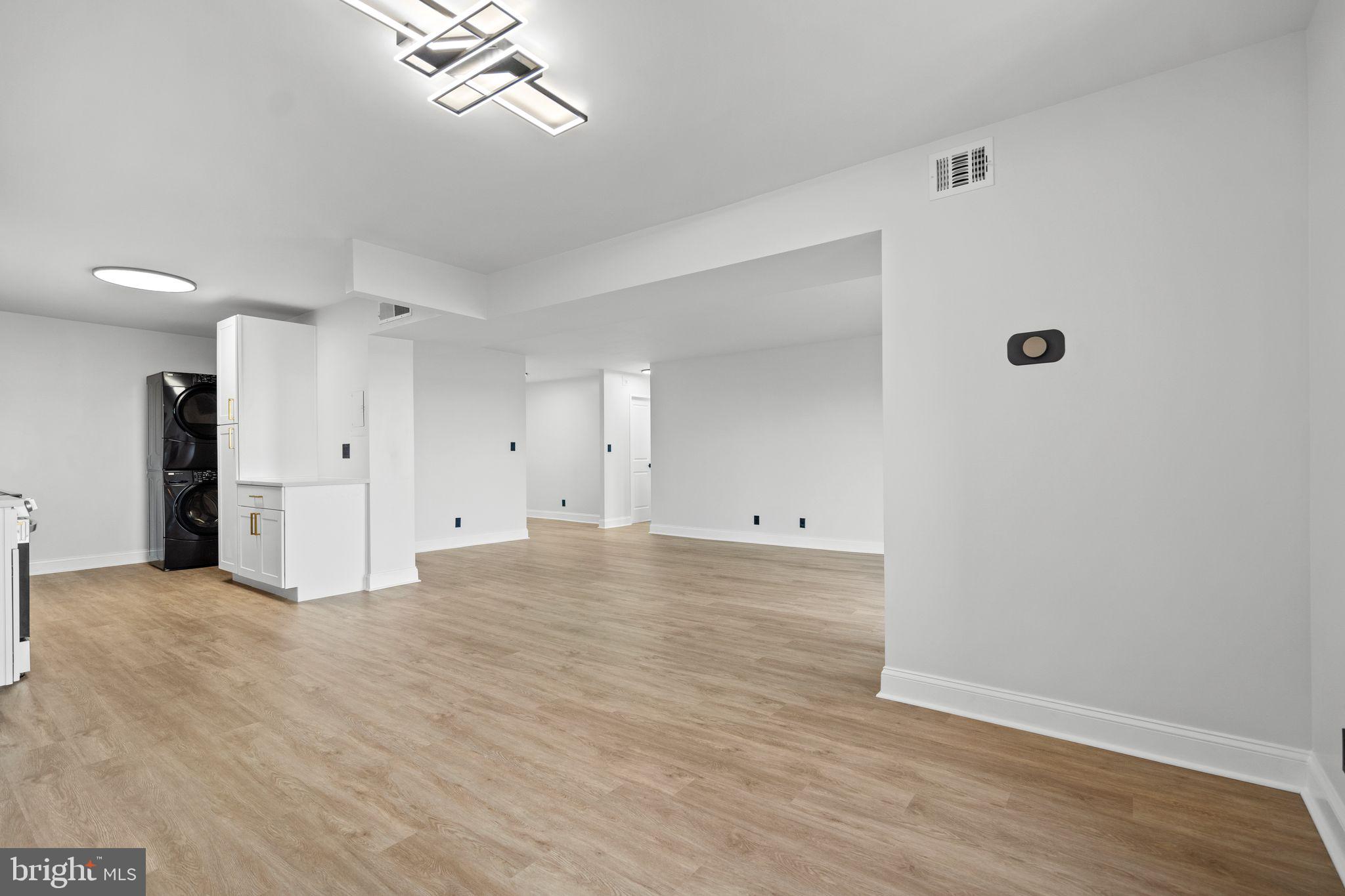 MONTEBELLO CONDO - Residential