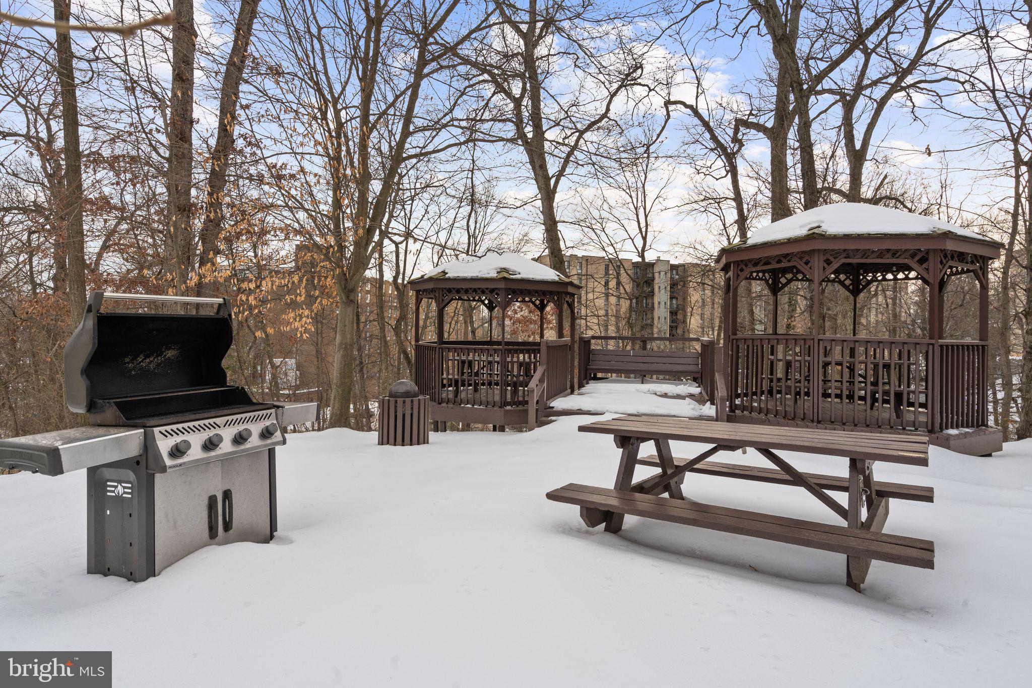 MONTEBELLO CONDO - Residential